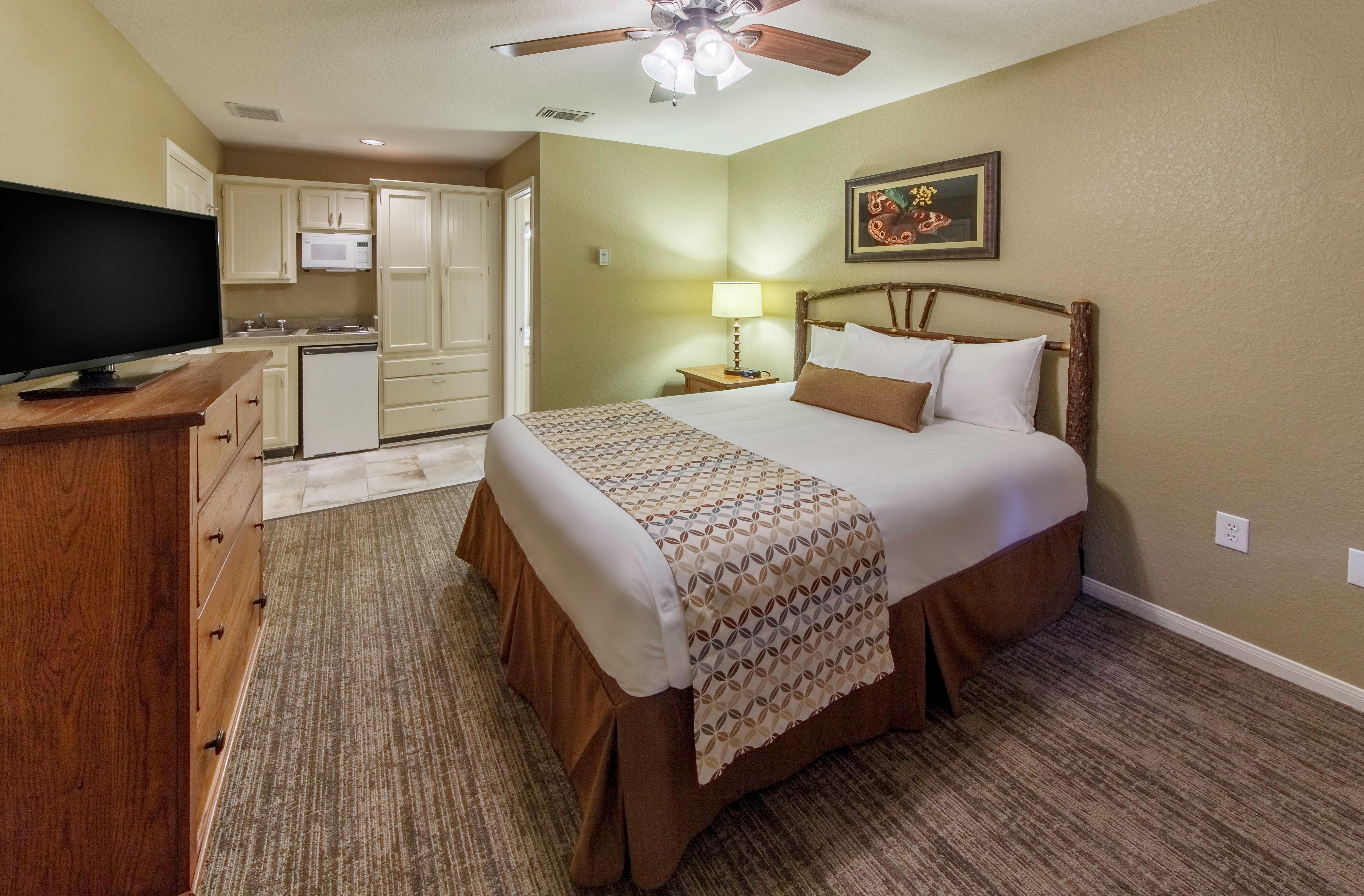 Villa Two Queen Beds