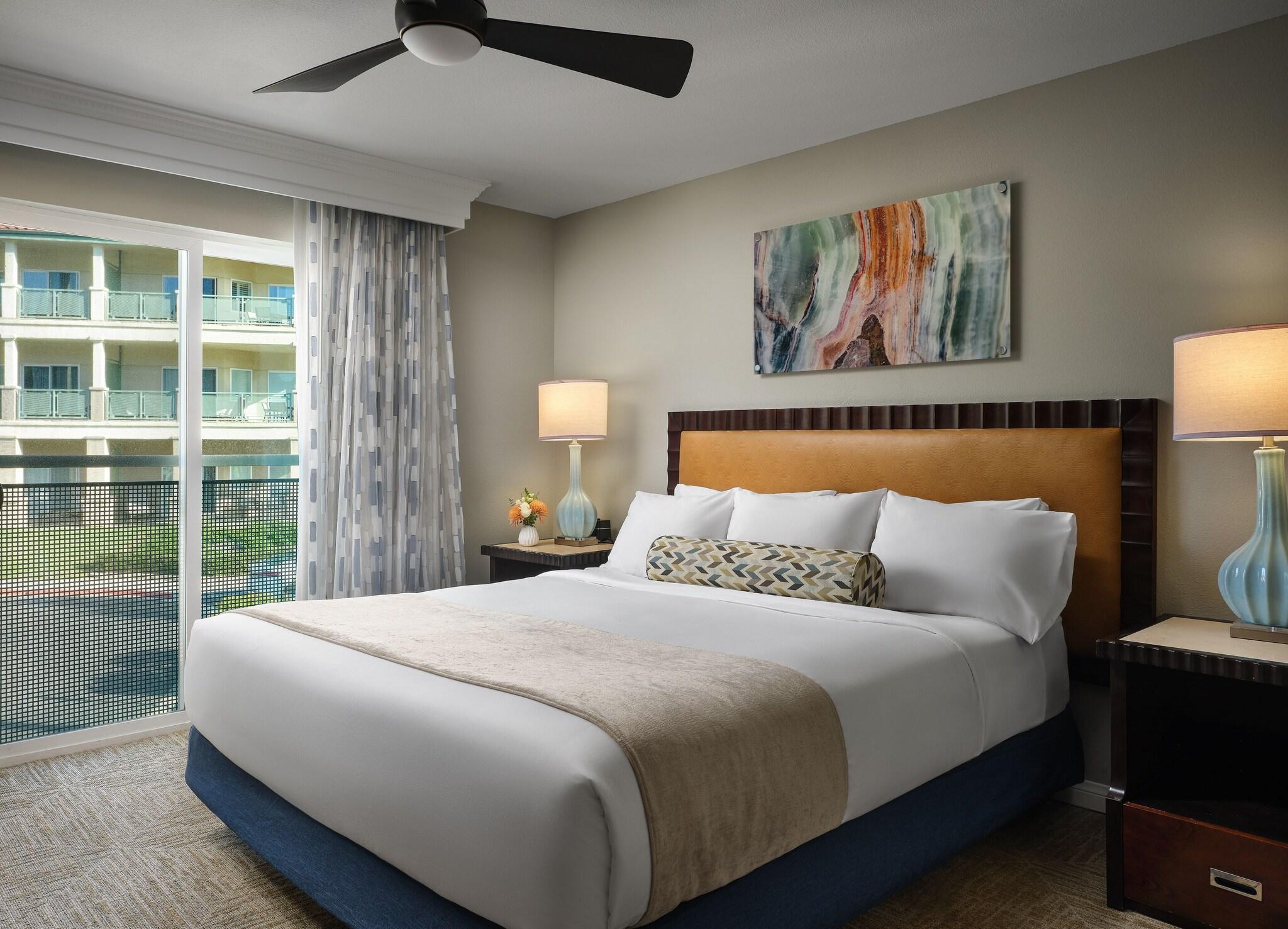 Villa Accessible King Size Bed