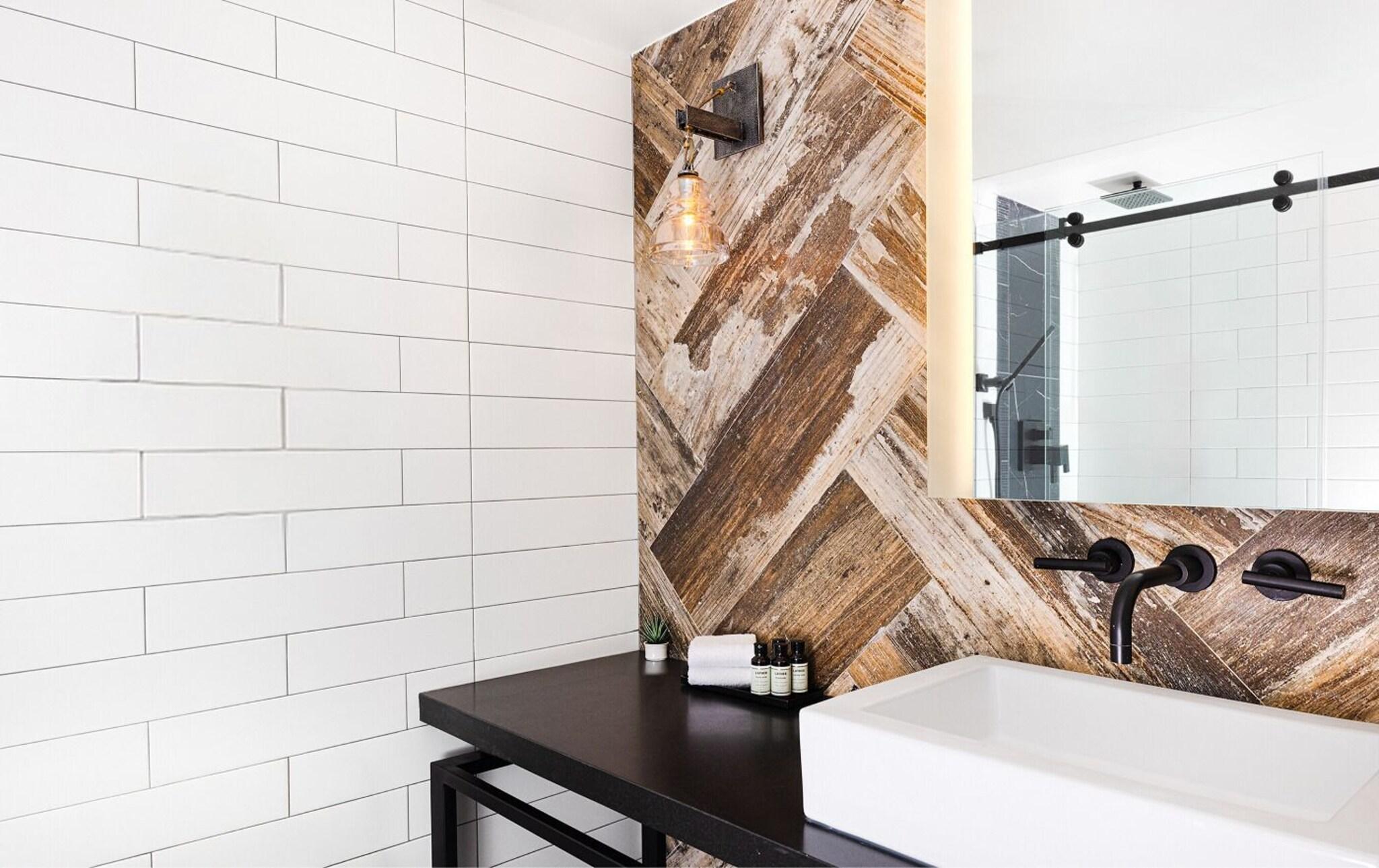 Double Ocean Front King Bed