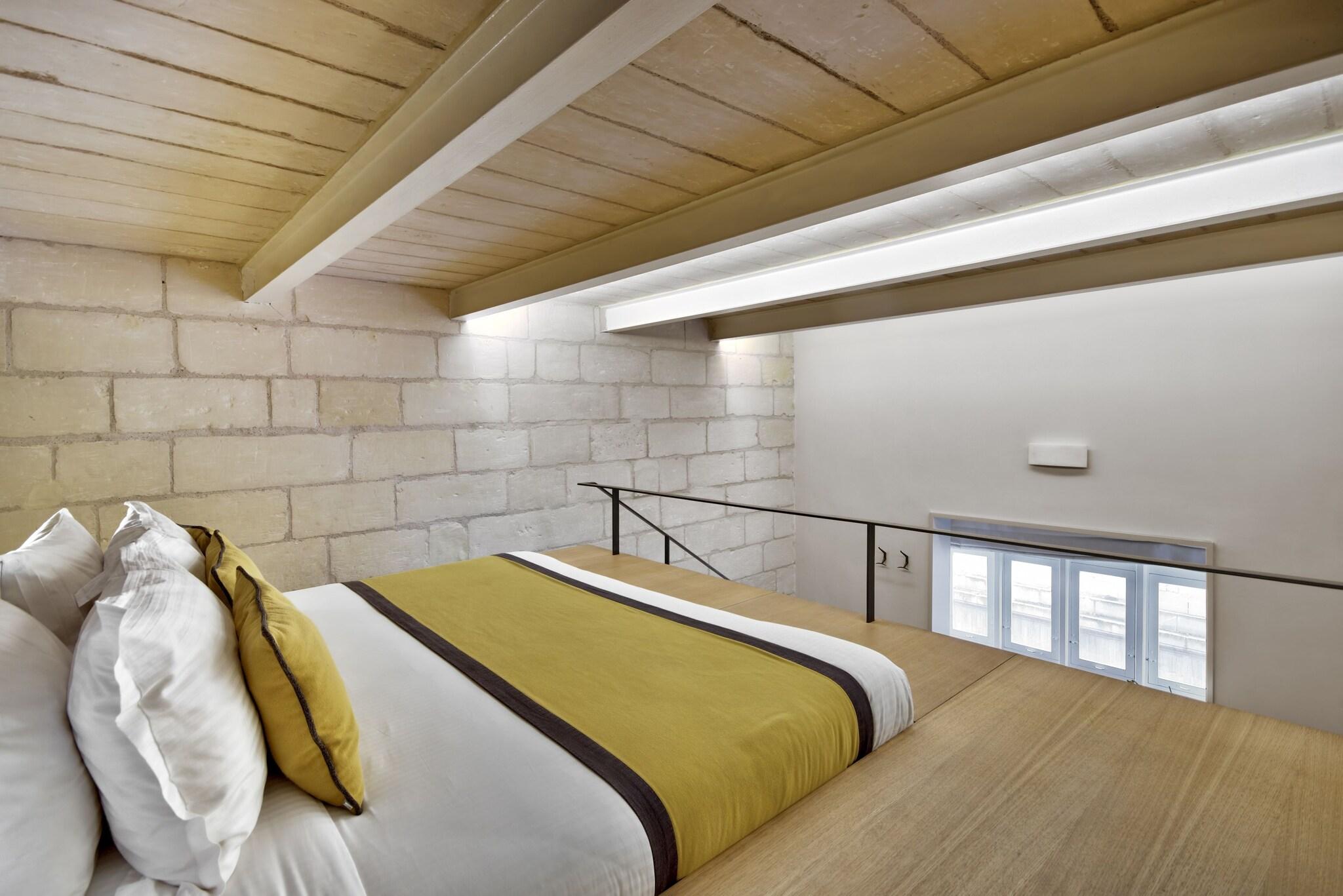 Family Room Honeymoon