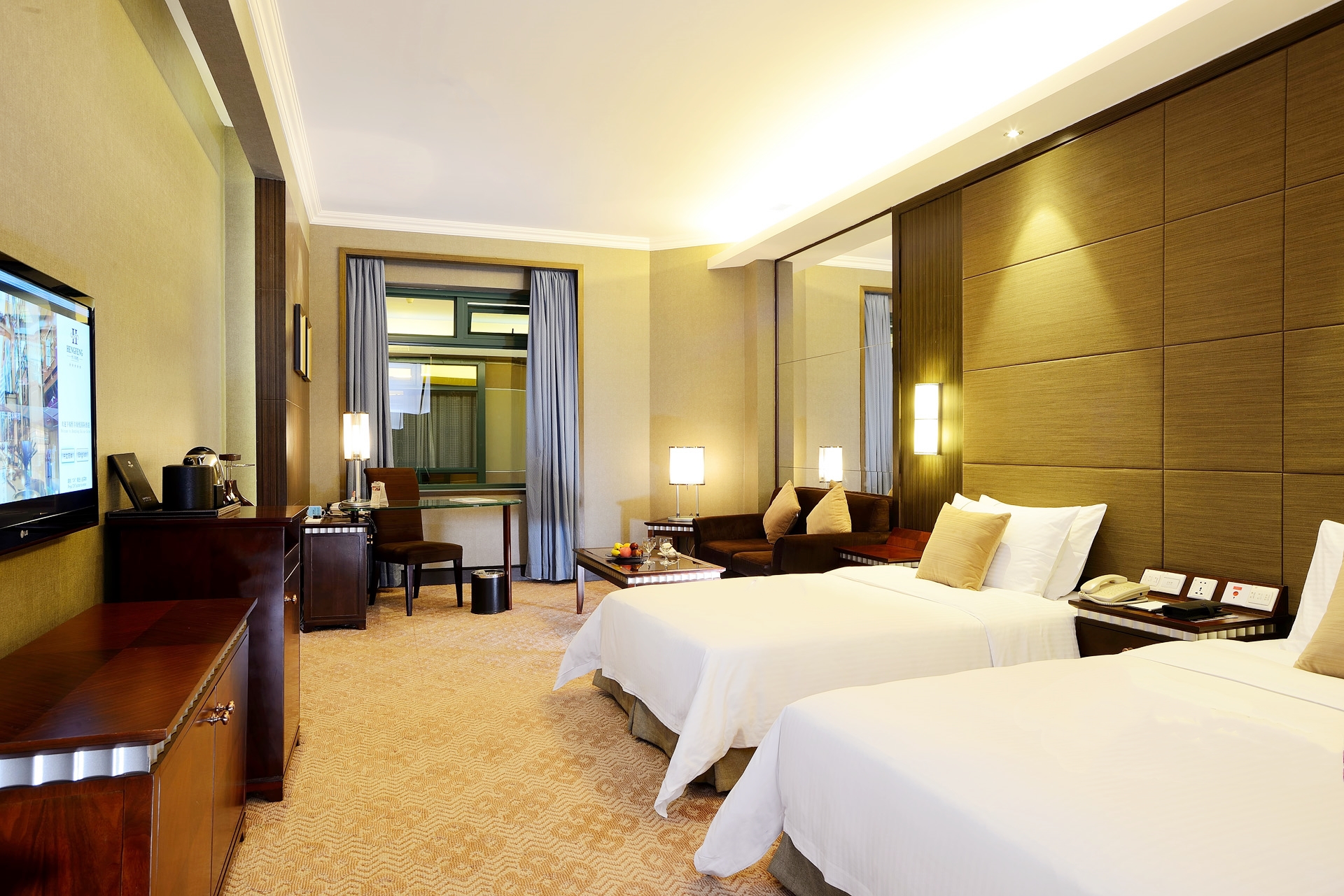 Twin Superior Garden View