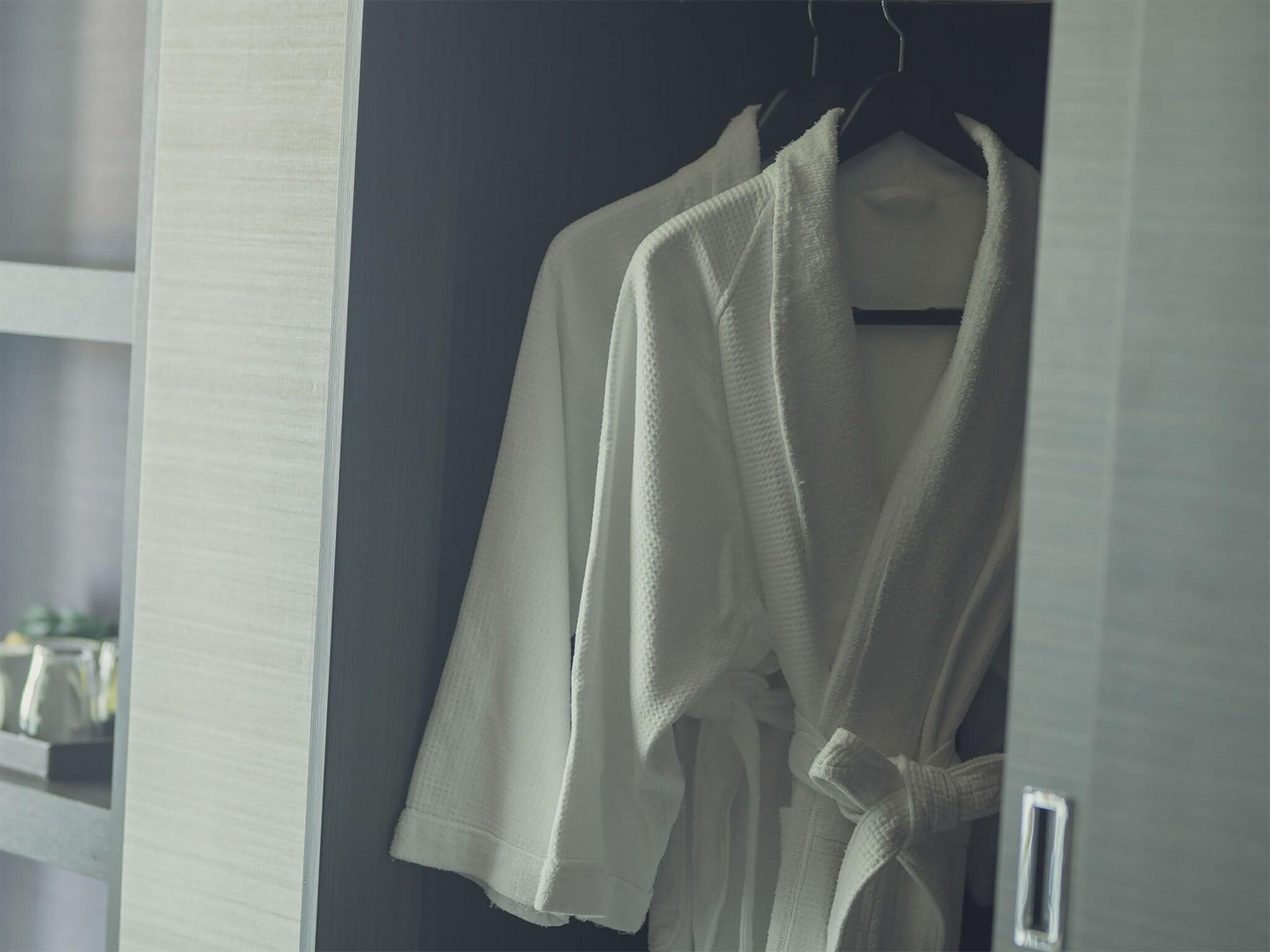 Twin Luxury City View