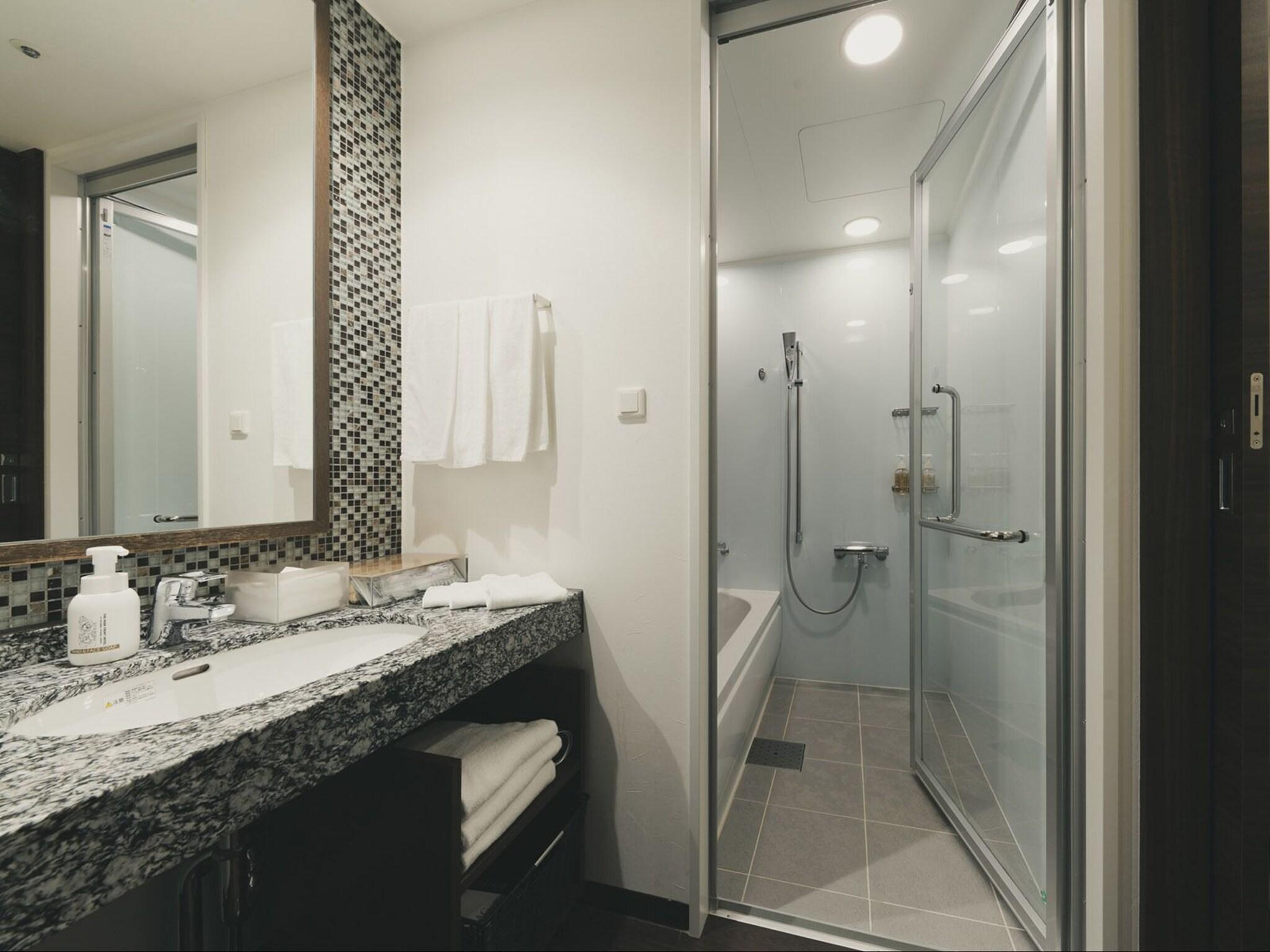 Double Deluxe Superior