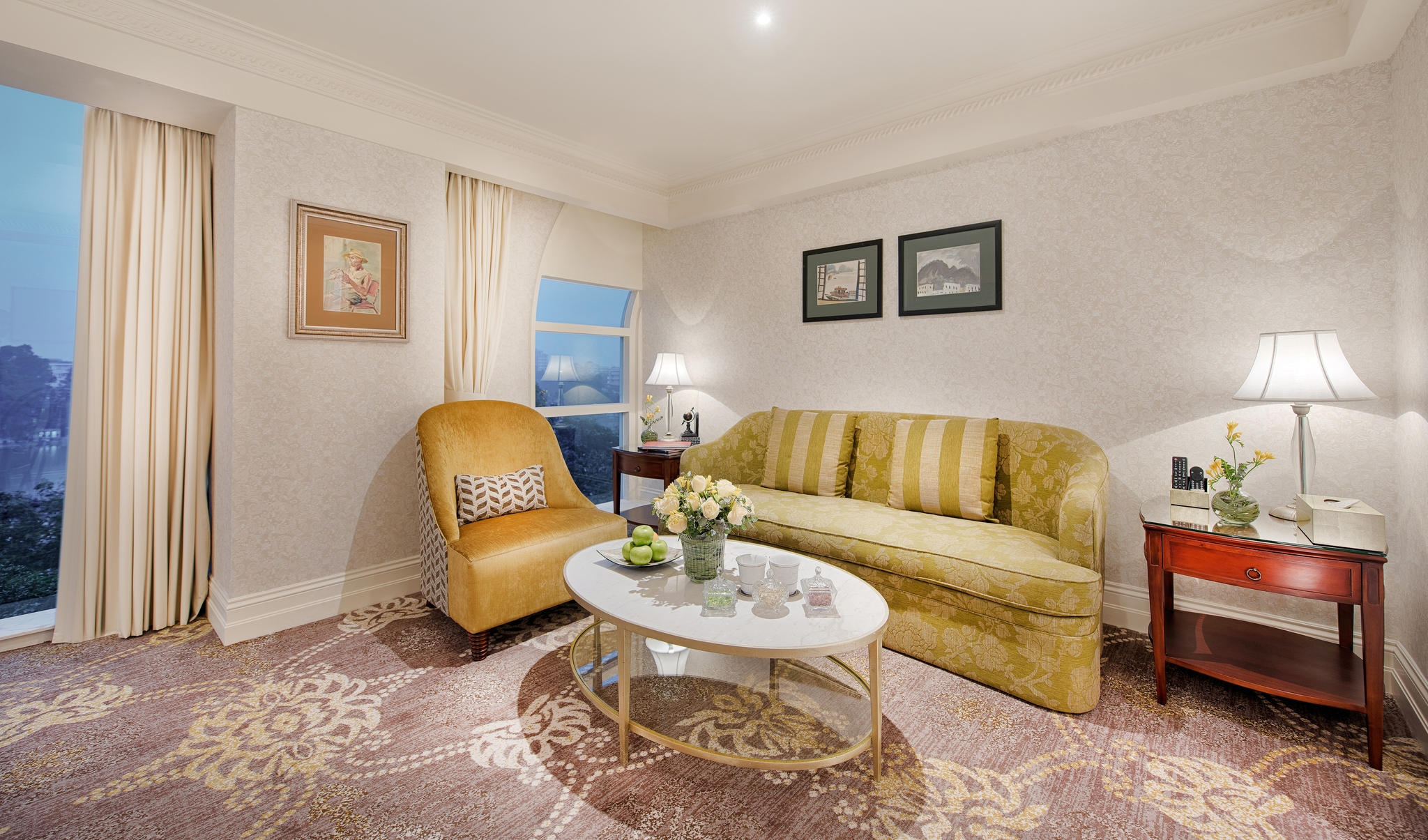 Junior Suite King Size Bed