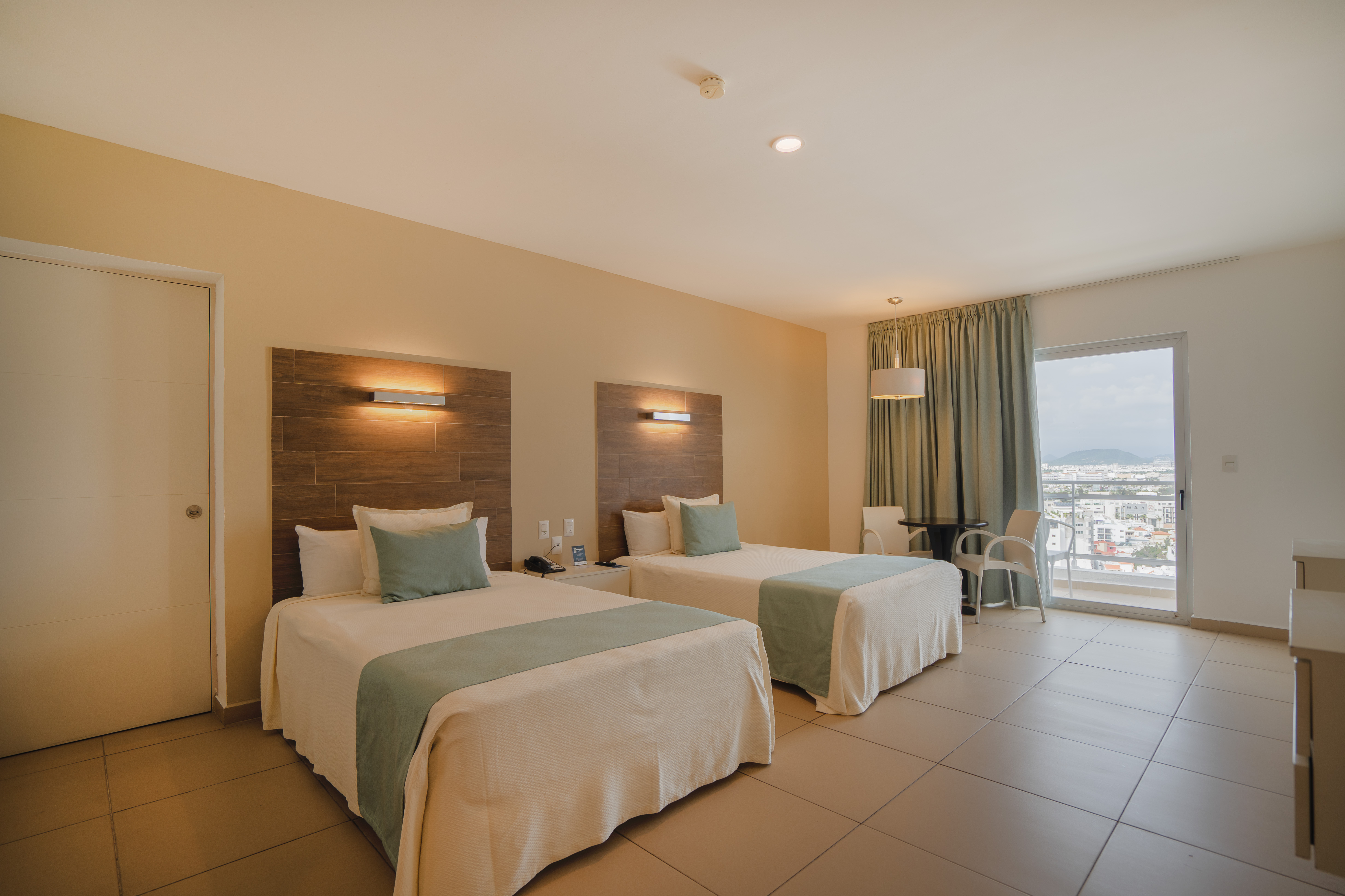 Junior Suite City View