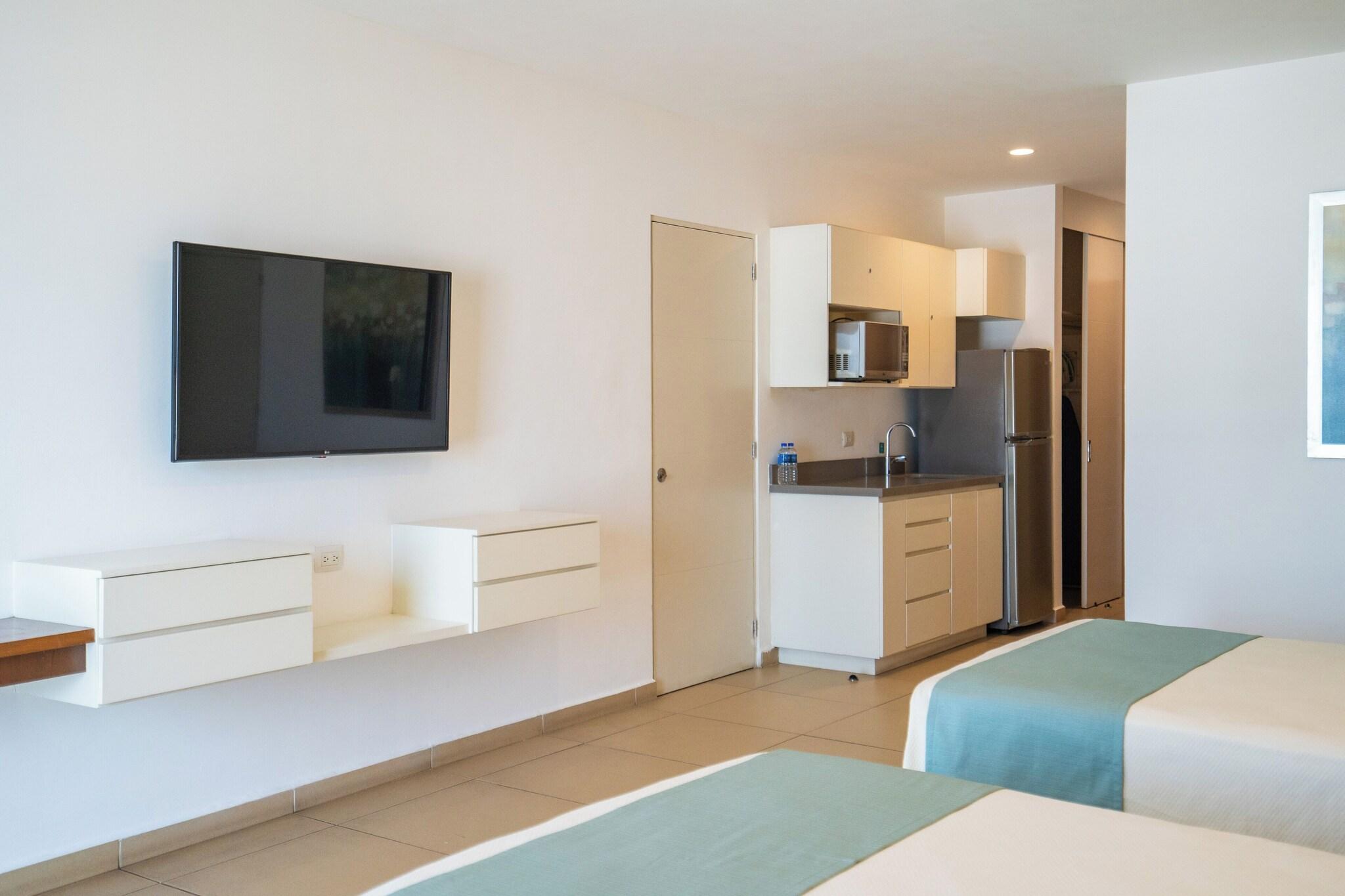 Junior Suite Mountain View