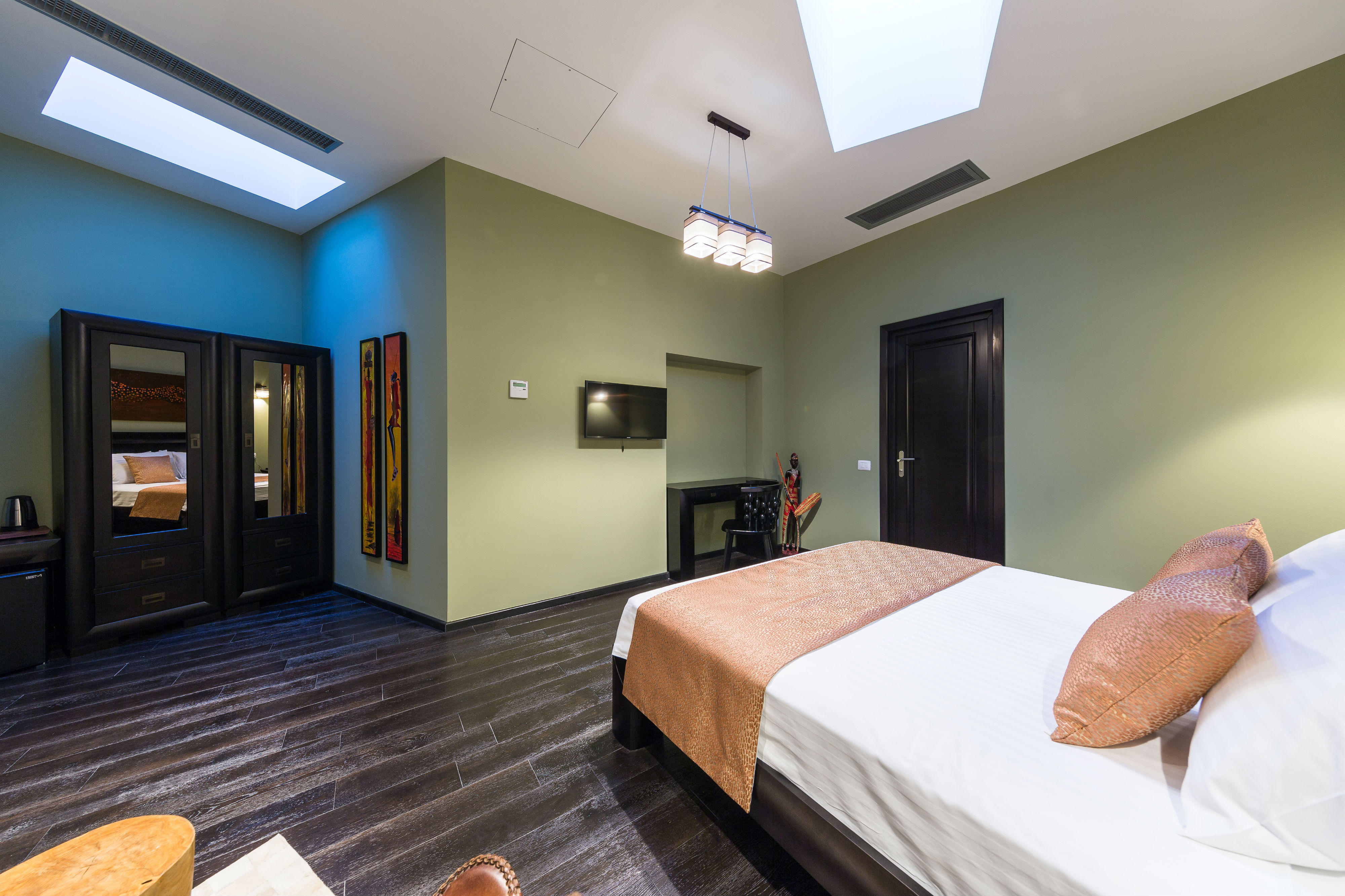 Double Single Superior