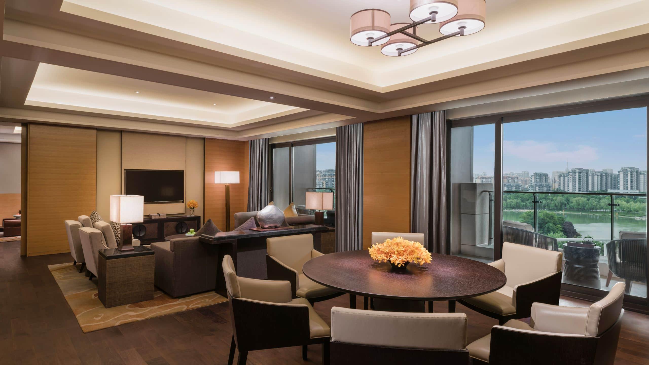 Suite King Bed Non Smoking