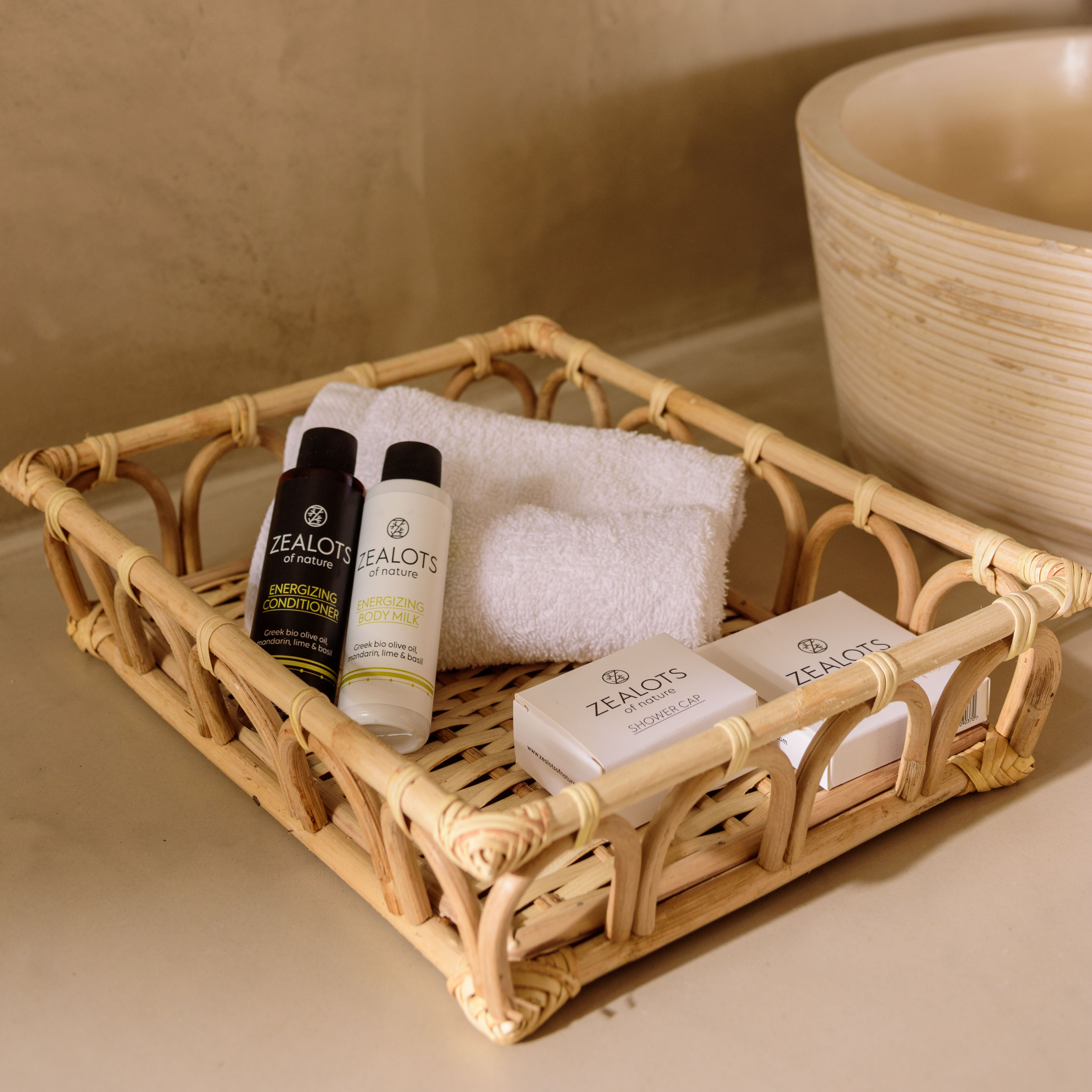 Family Room with Jacuzzi