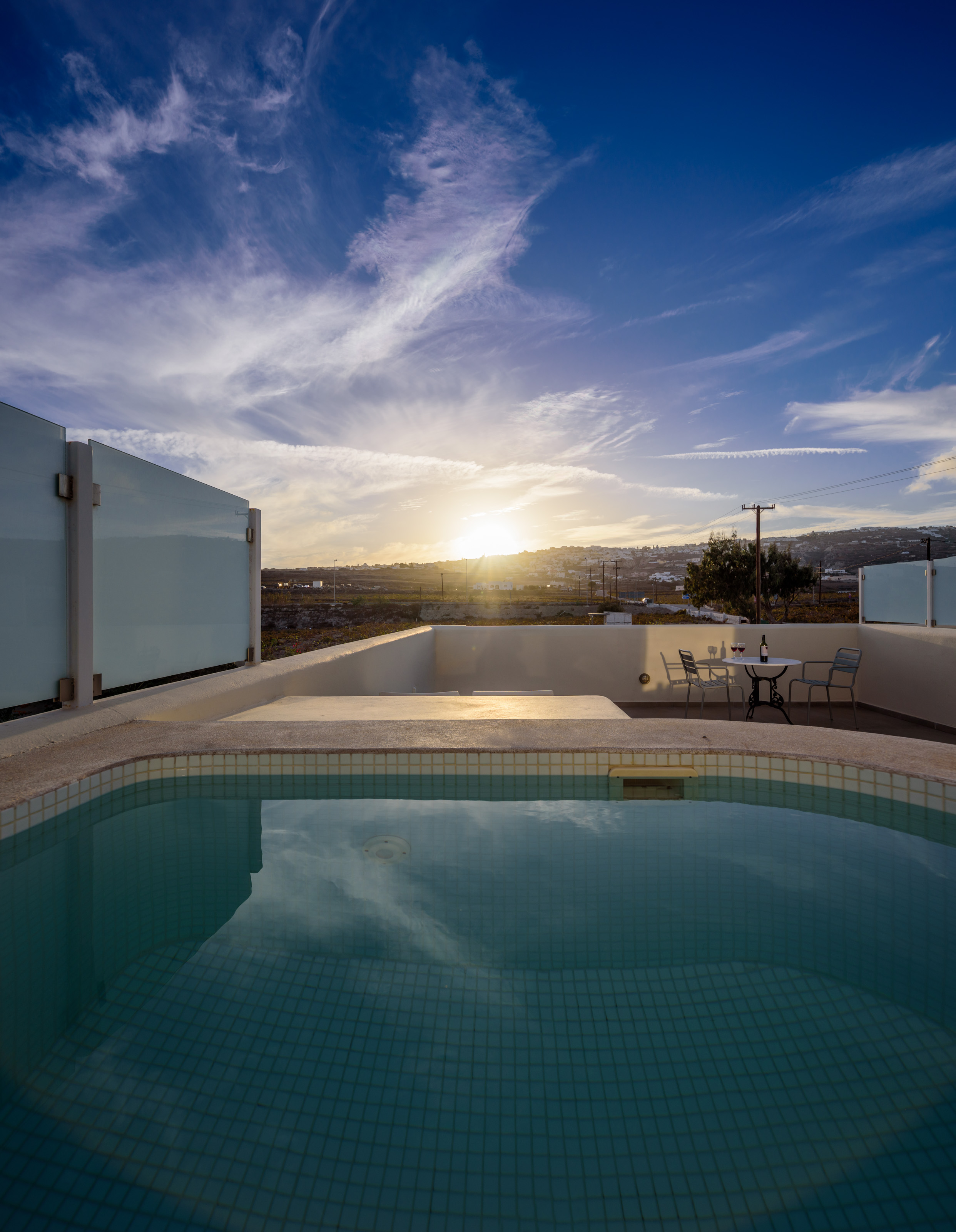 Family Room with Jacuzzi