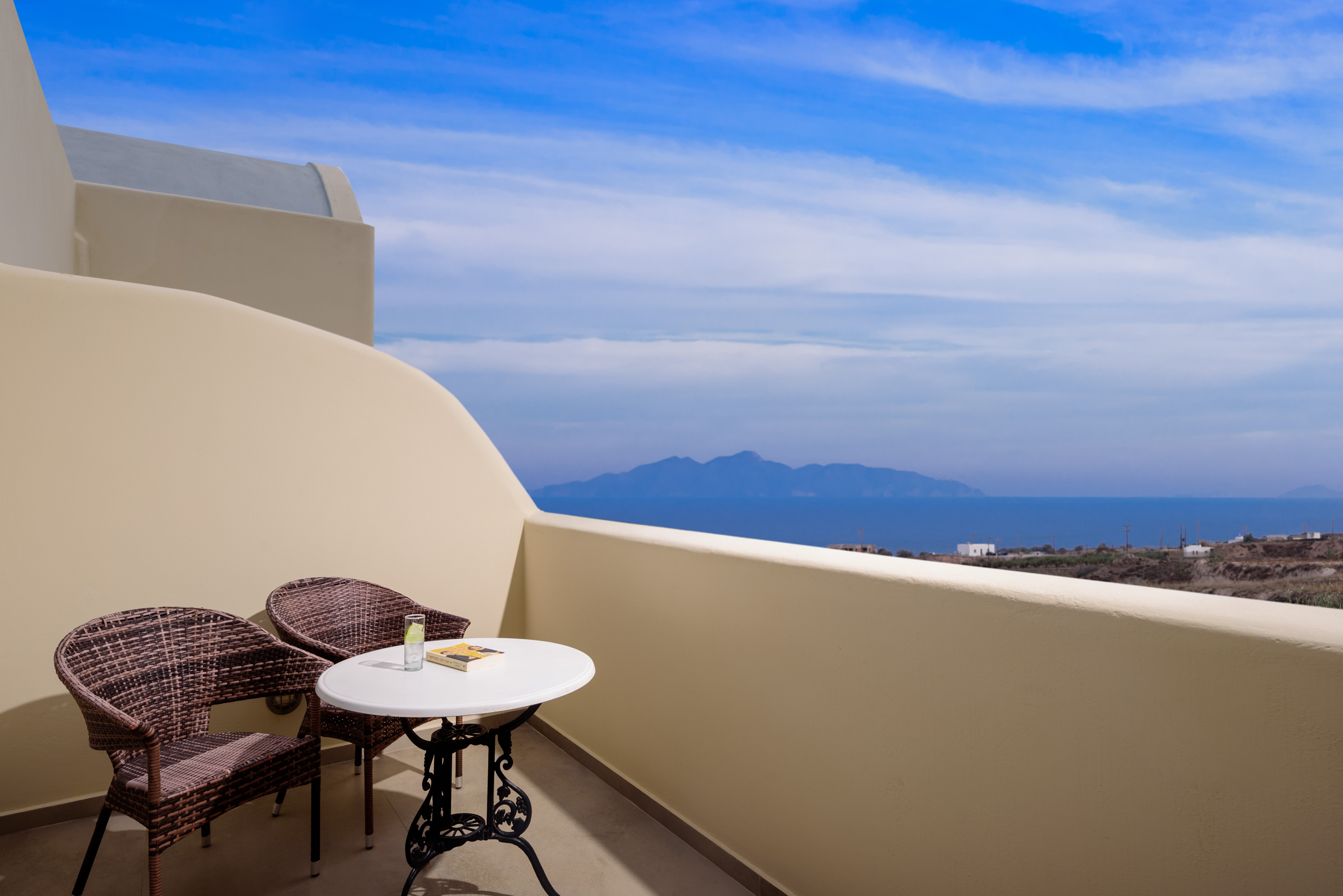 Family Room with Jacuzzi