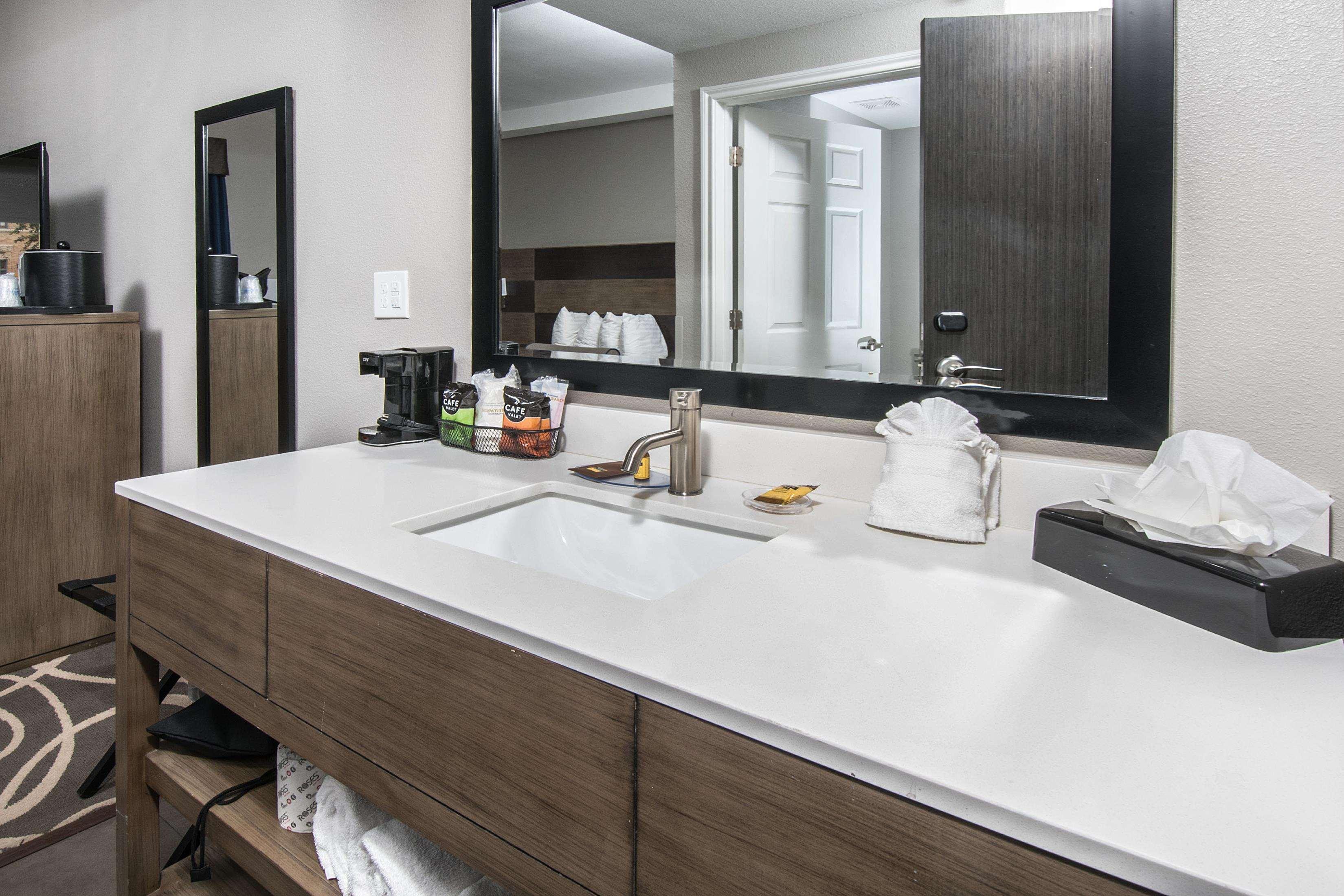 Room Two Queen Beds Non Smoking