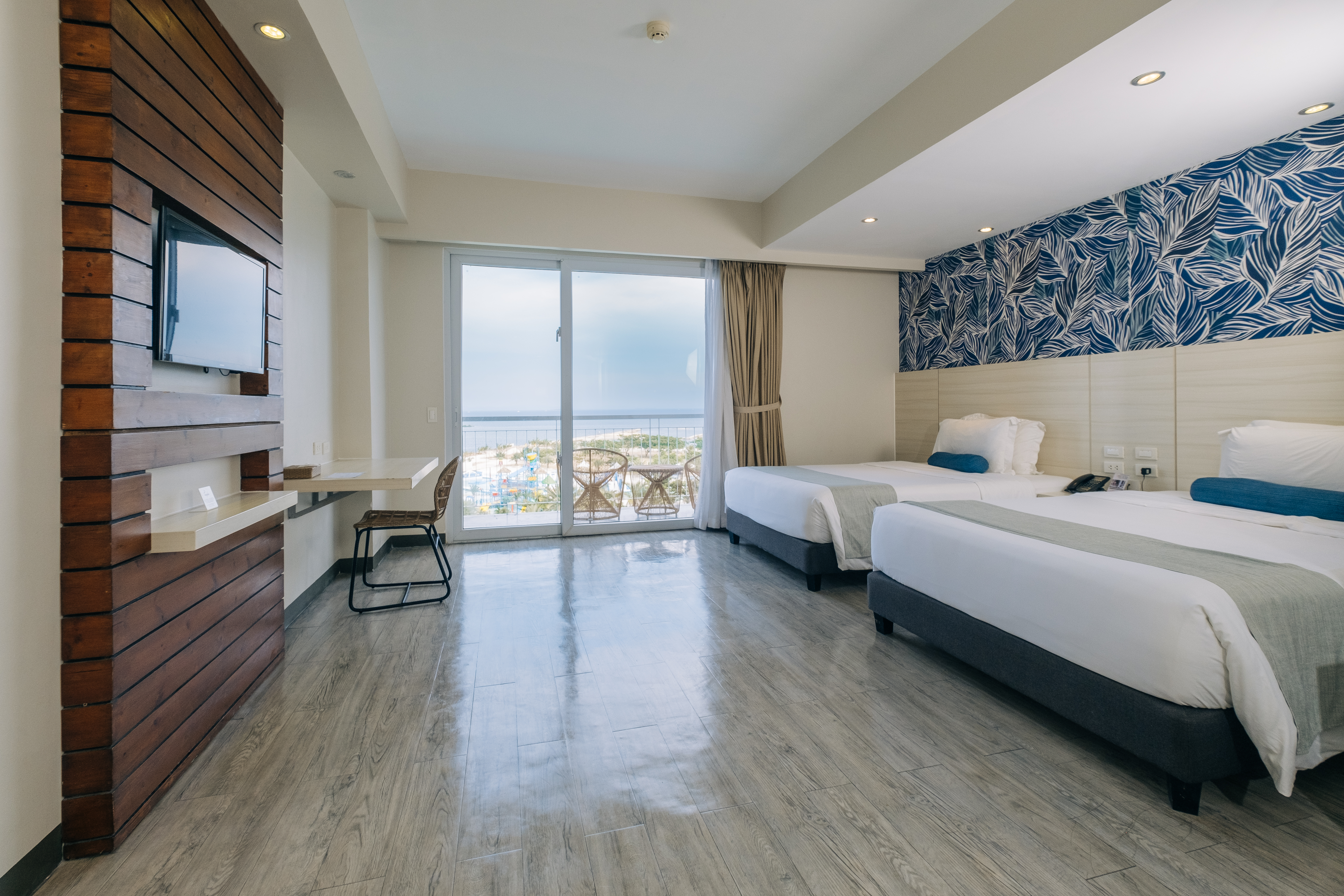 Double or Twin Sea View