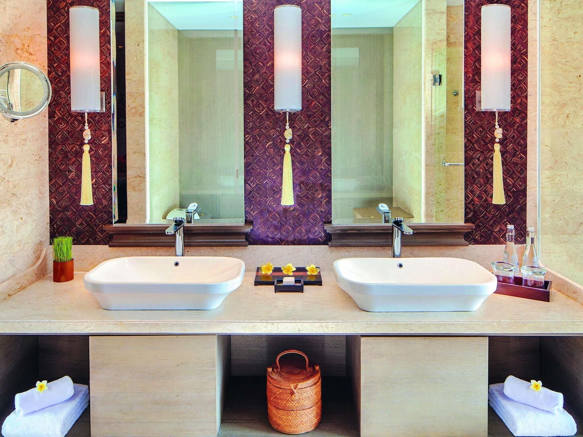 Suite with Private Pool