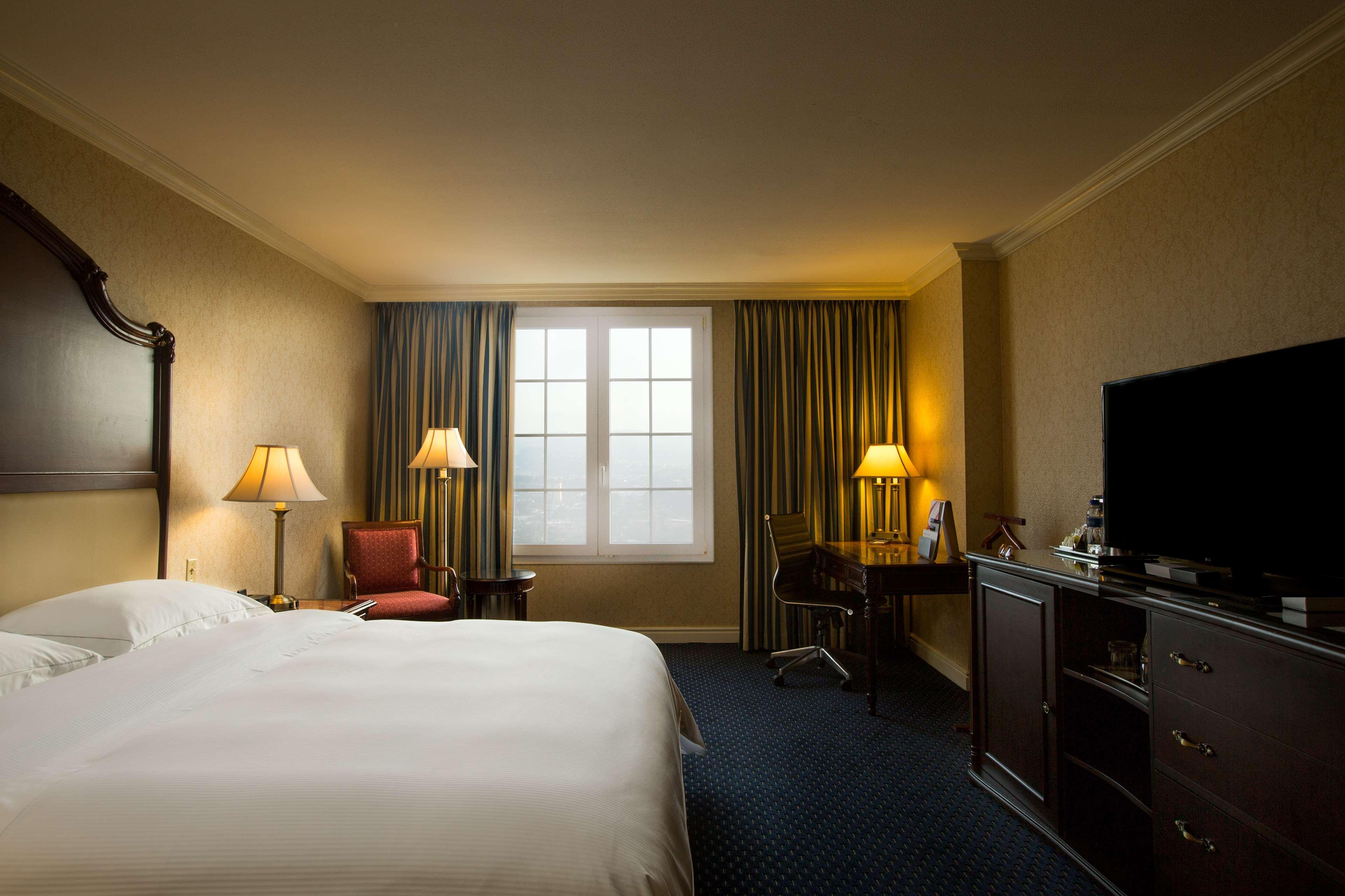 Double Premium King Bed