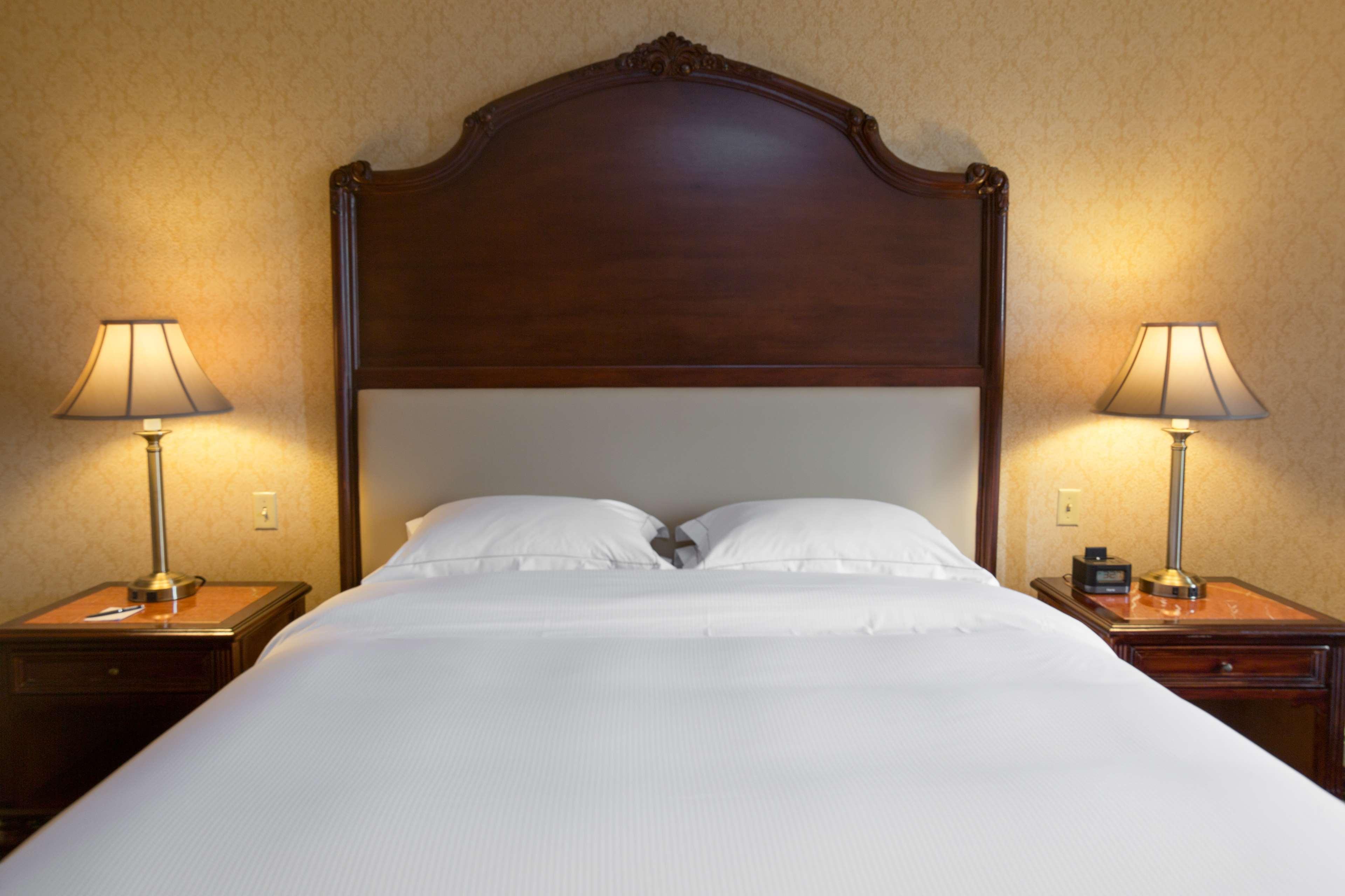 Double Superior King Bed