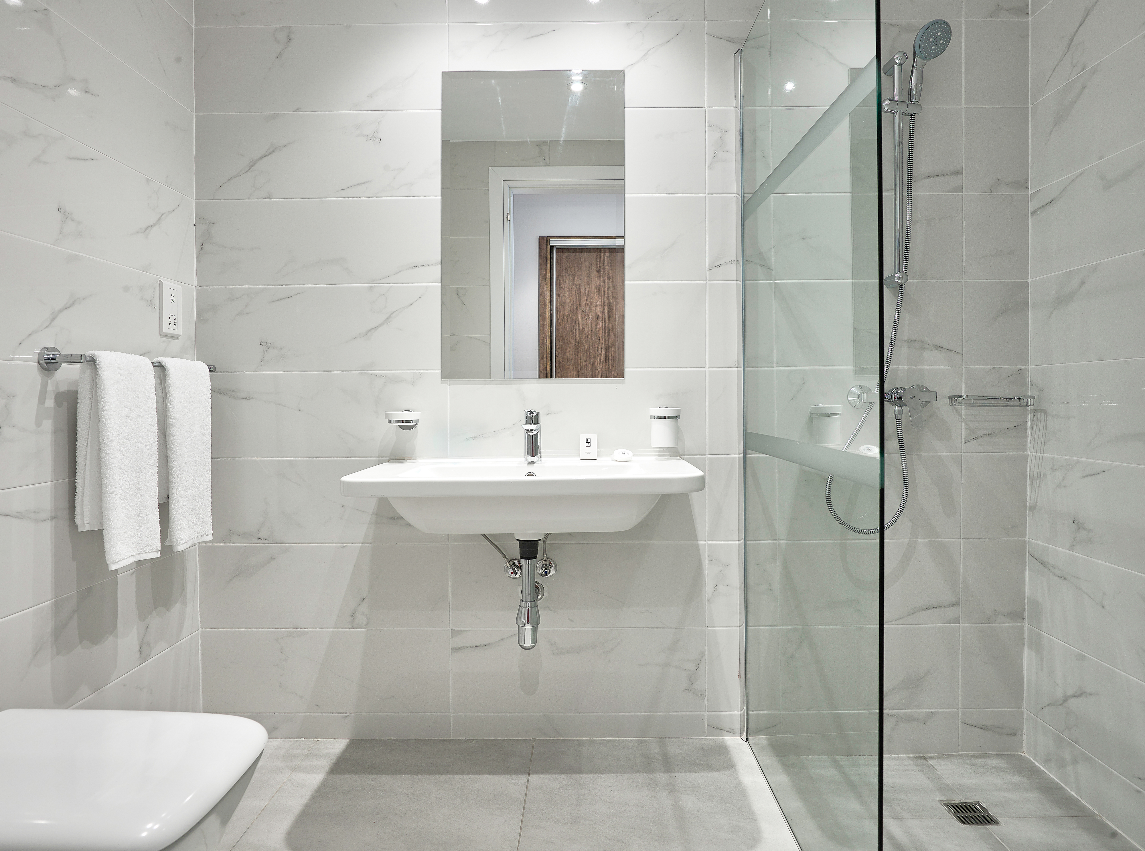 Double or Twin Standard