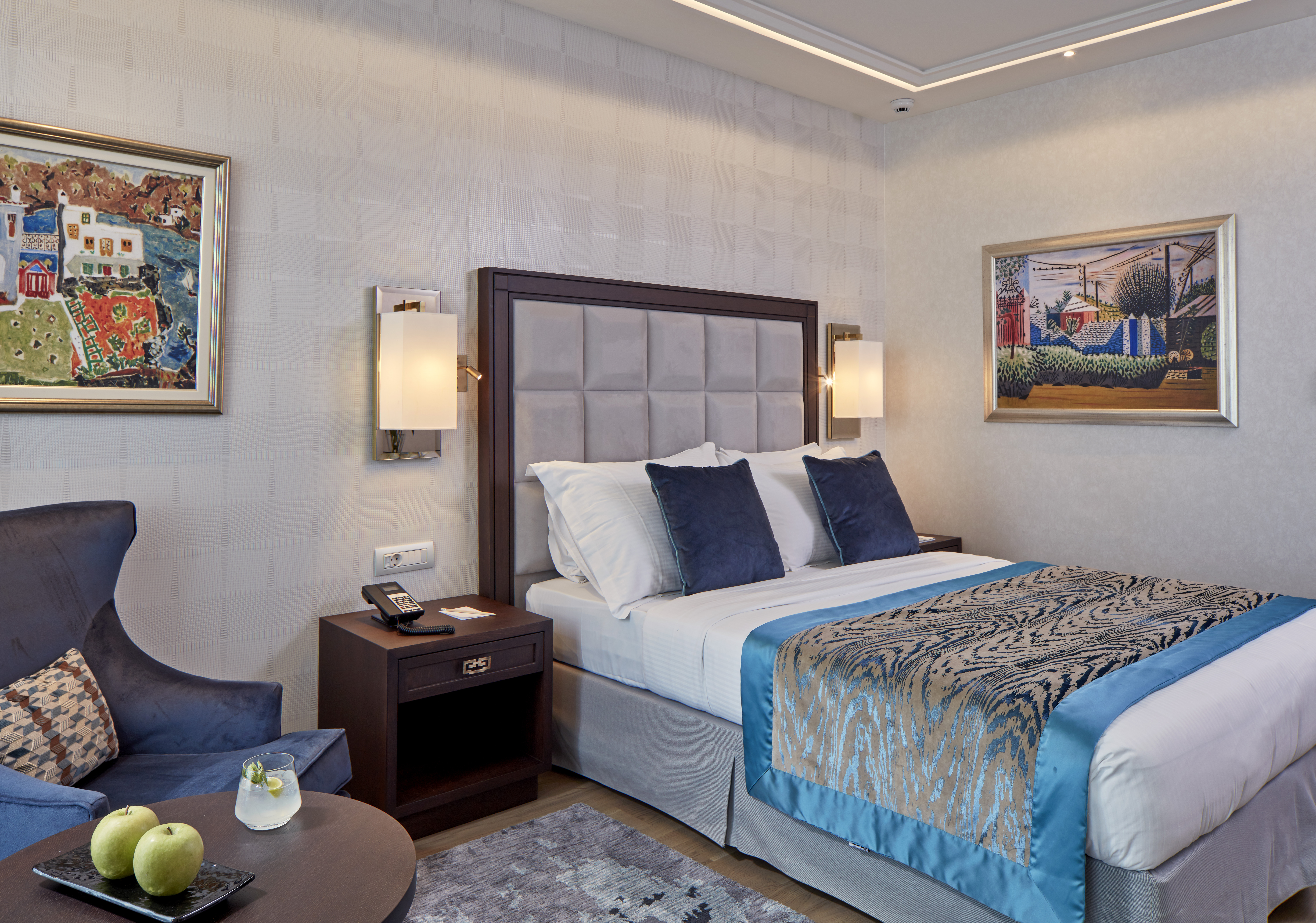 Family Room Connecting Room