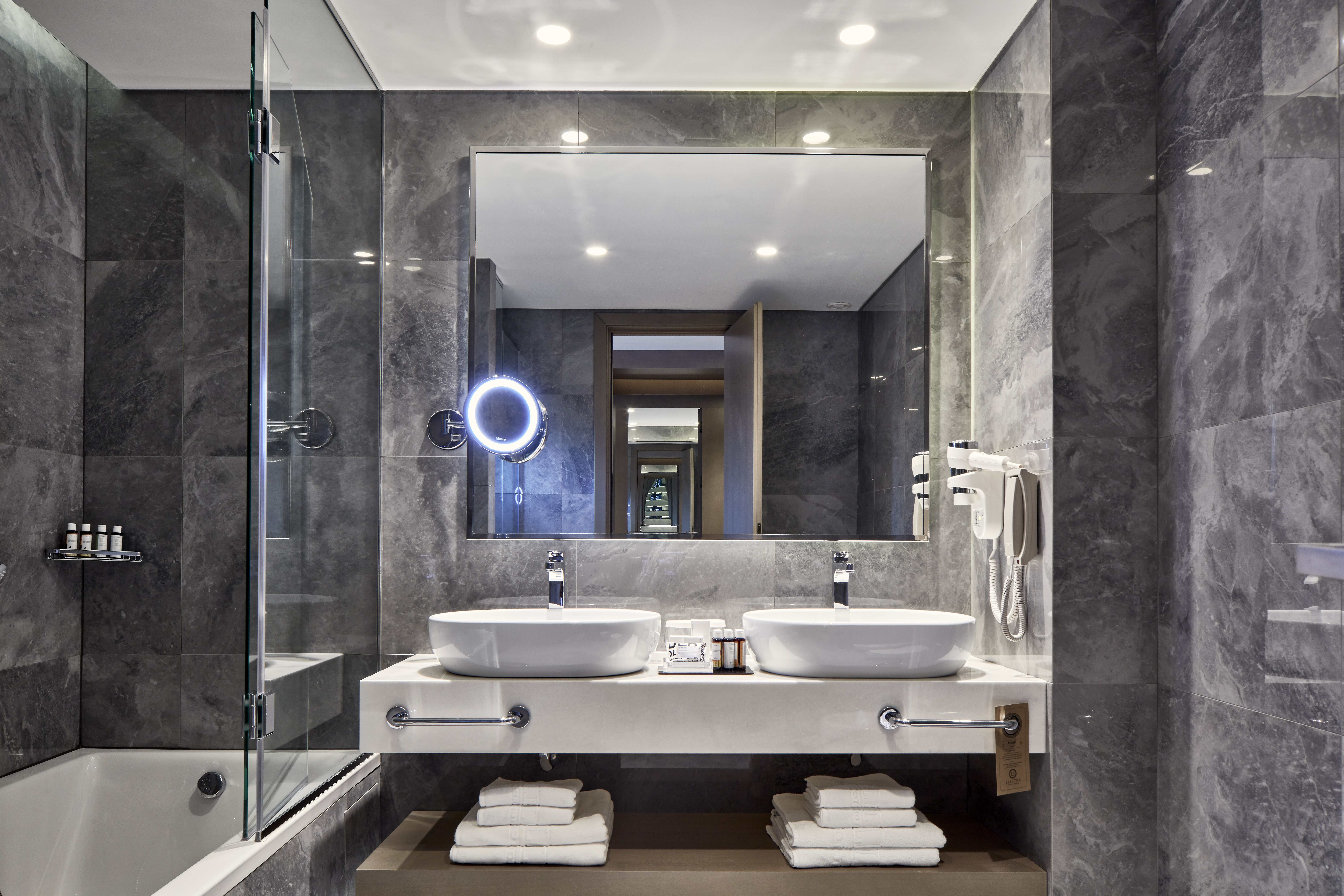 Double or Twin Executive