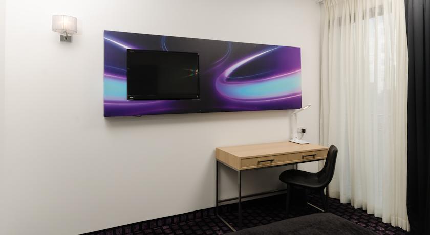 Double Single with Balcony