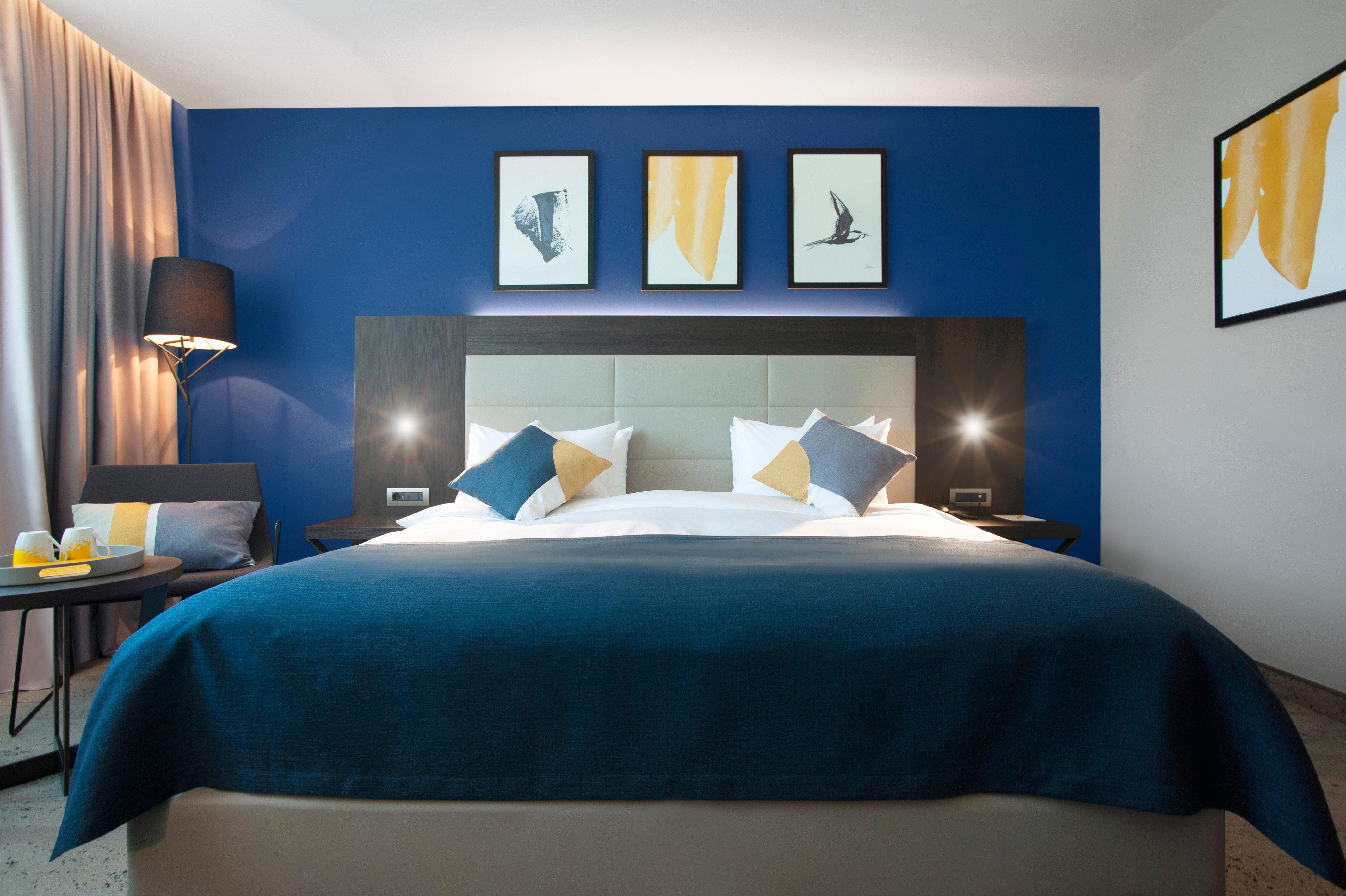 Double King Size Bed