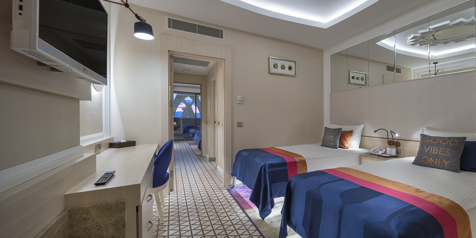 Family Room Connecting Room