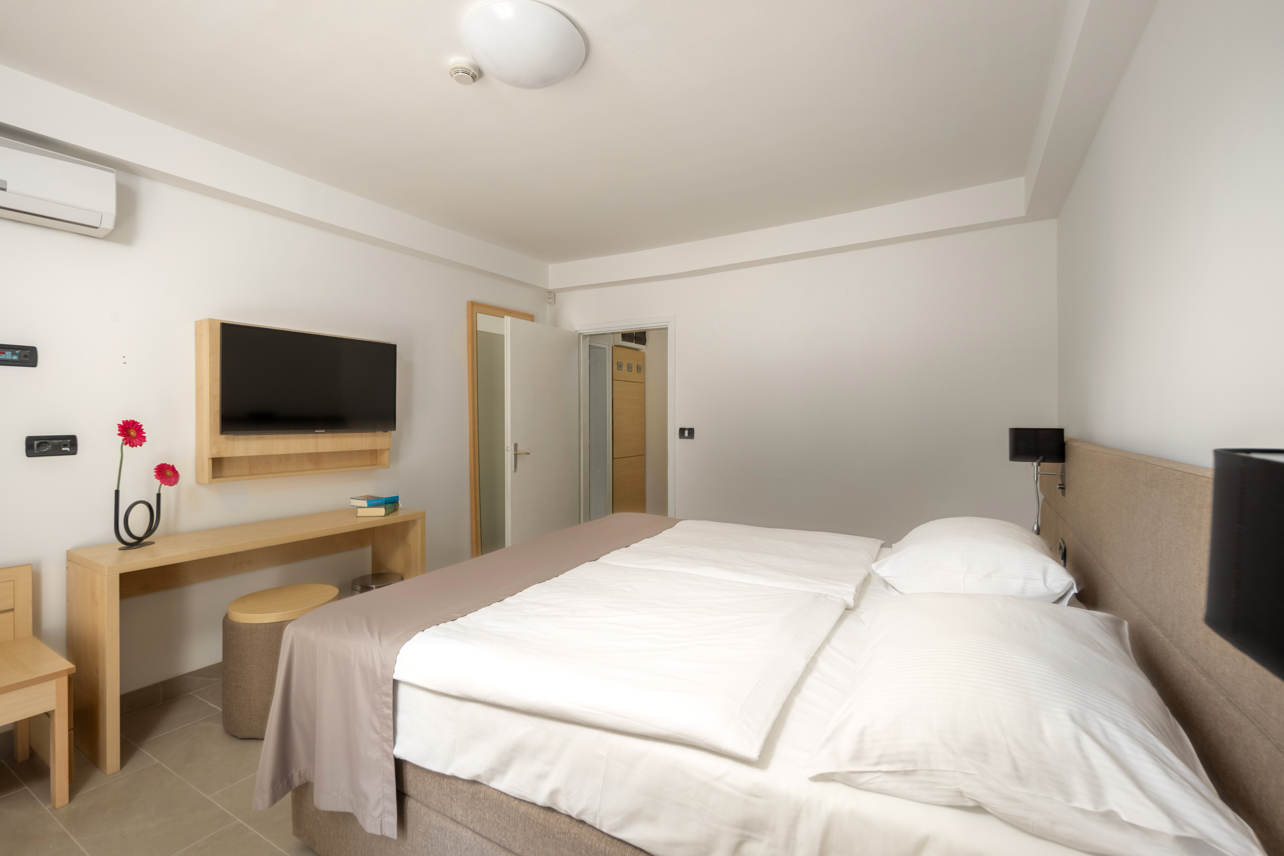 Family Room Standard