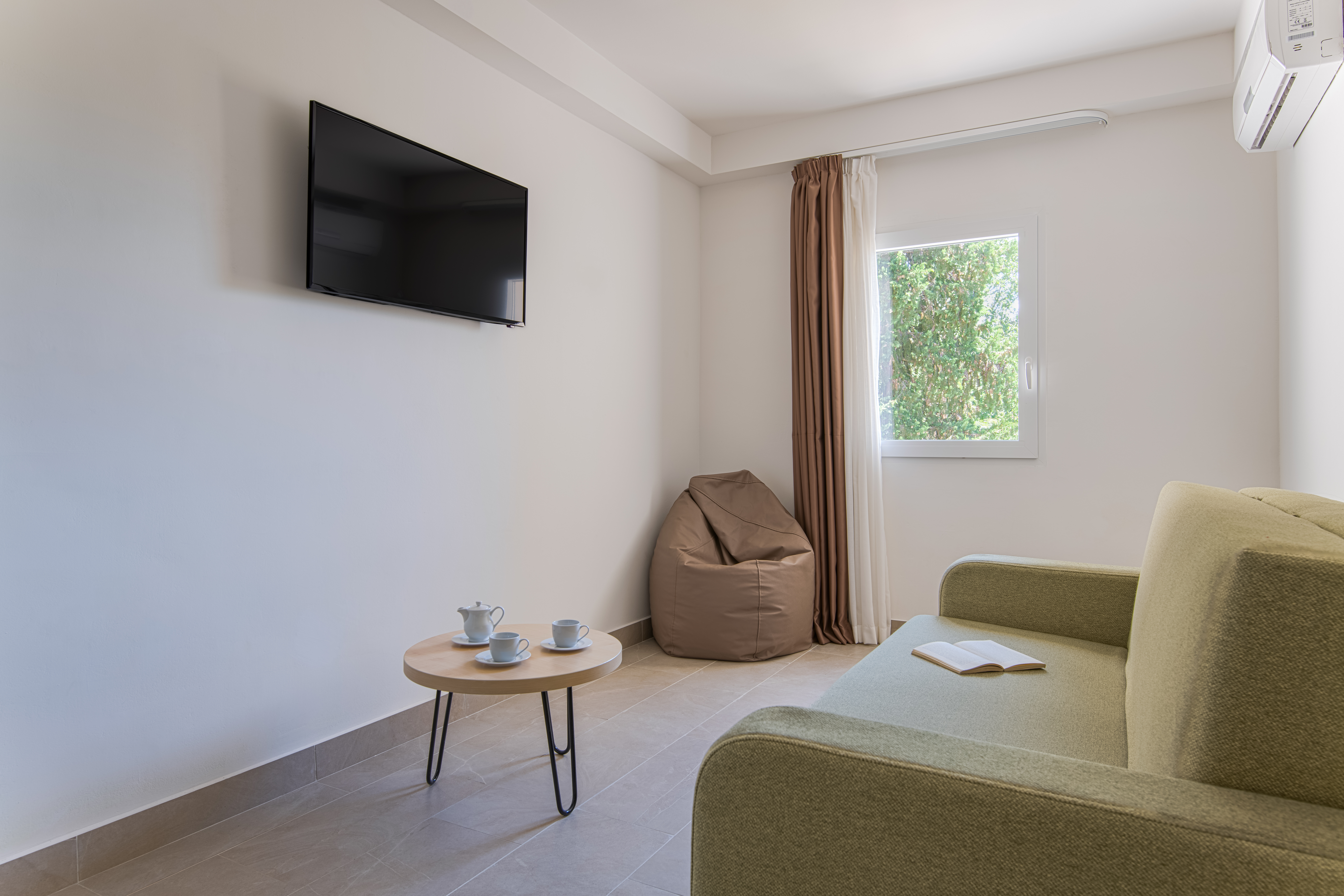 Family Room Standard