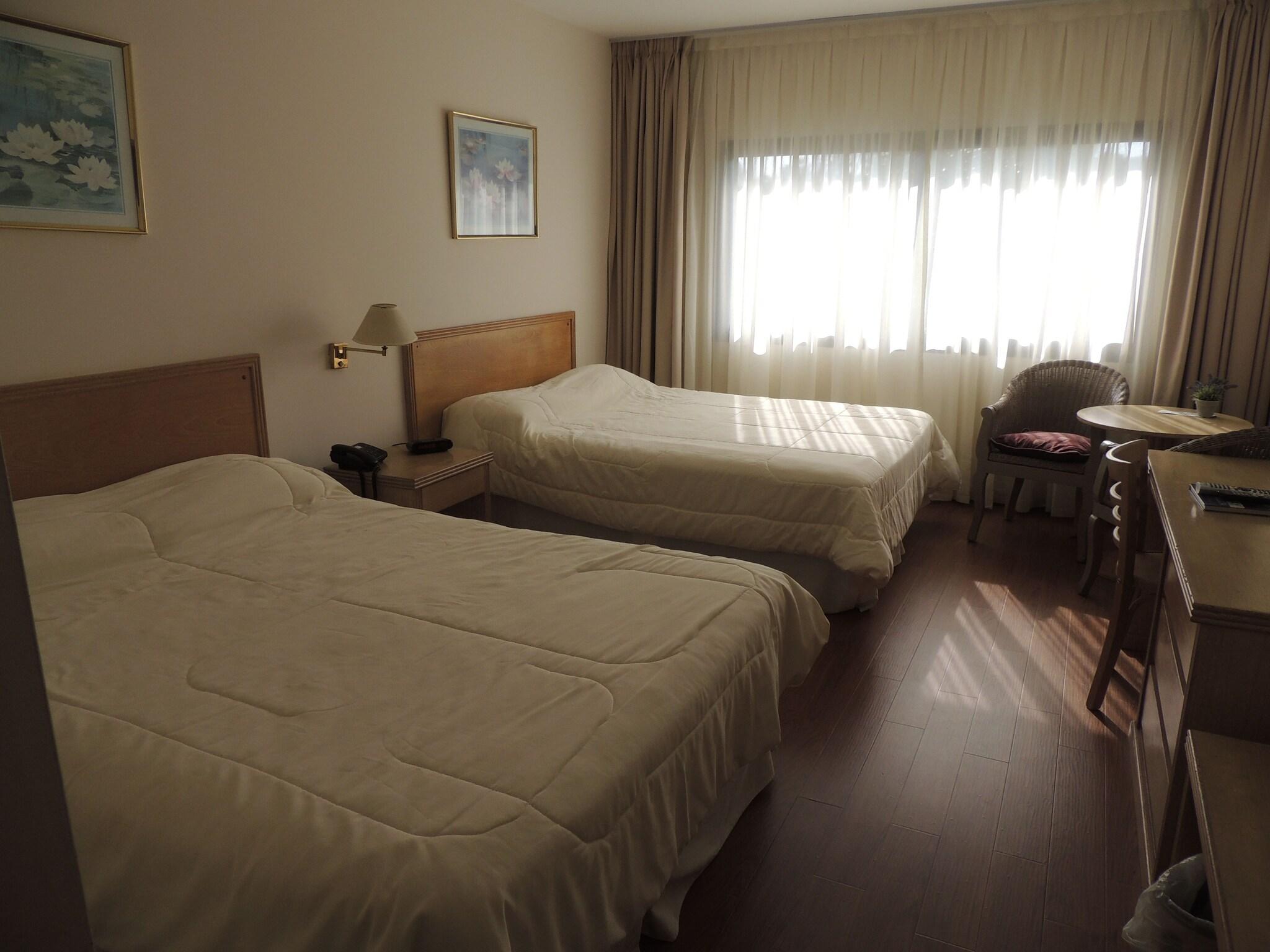 Twin Superior Ocean View