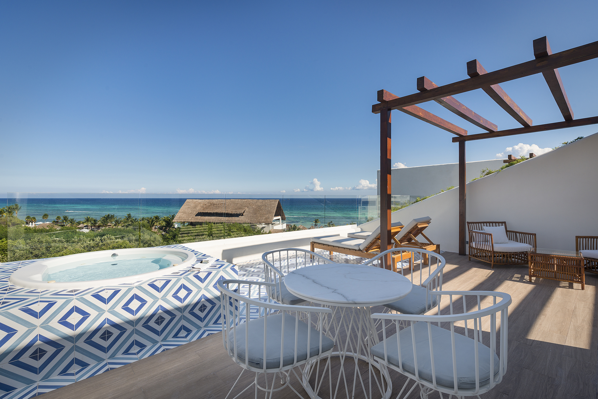 Junior Suite Partial Ocean View