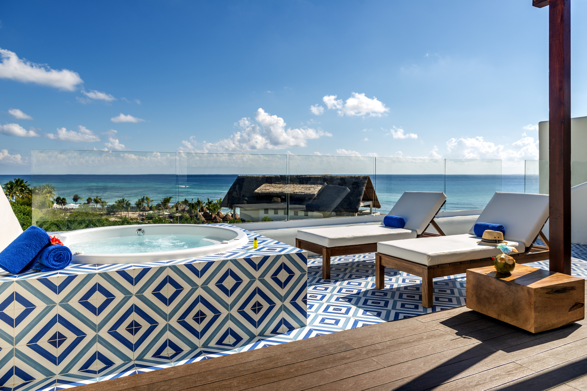 Junior Suite Partial Ocean View