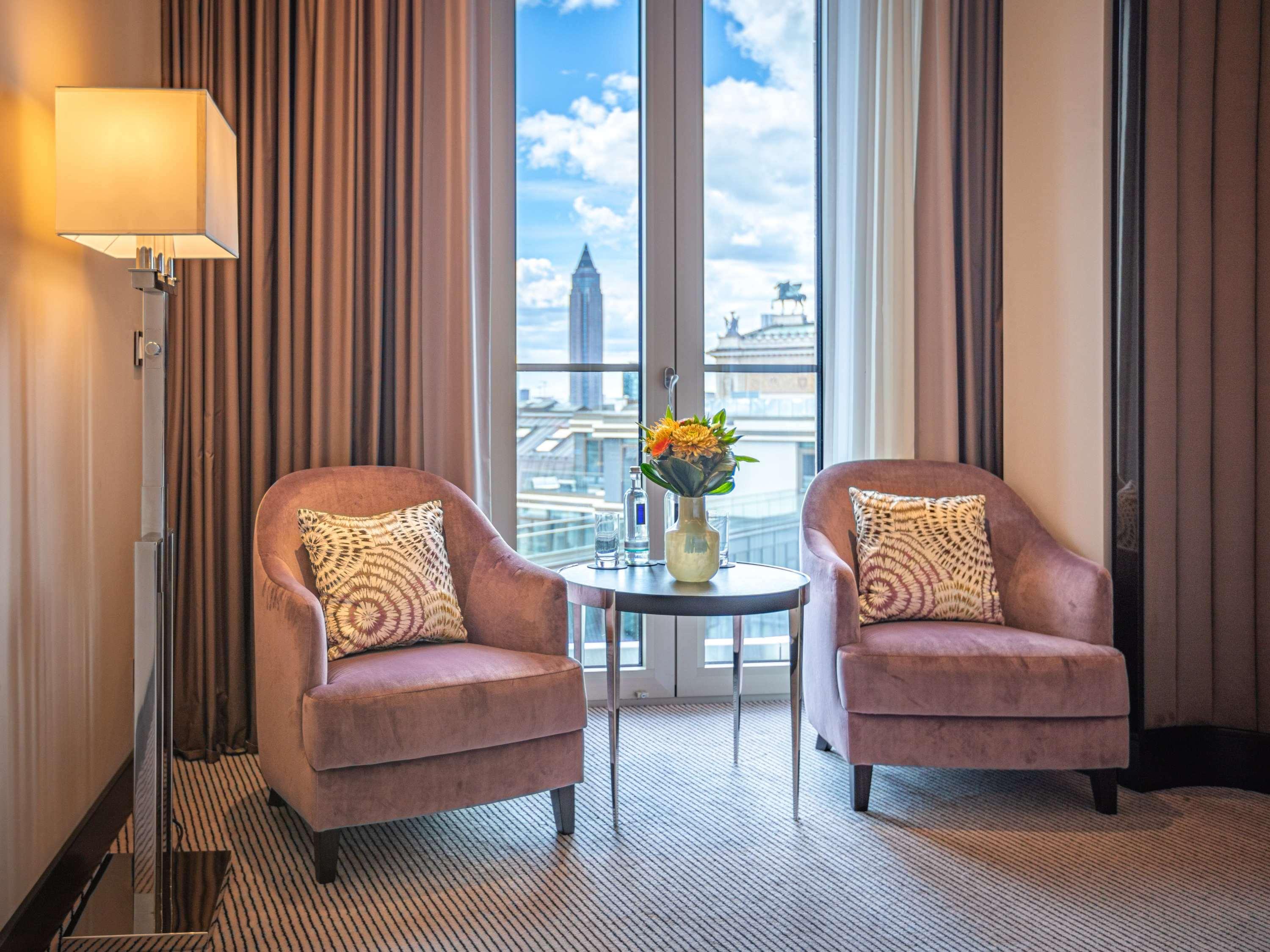 Double Superior Queen Bed