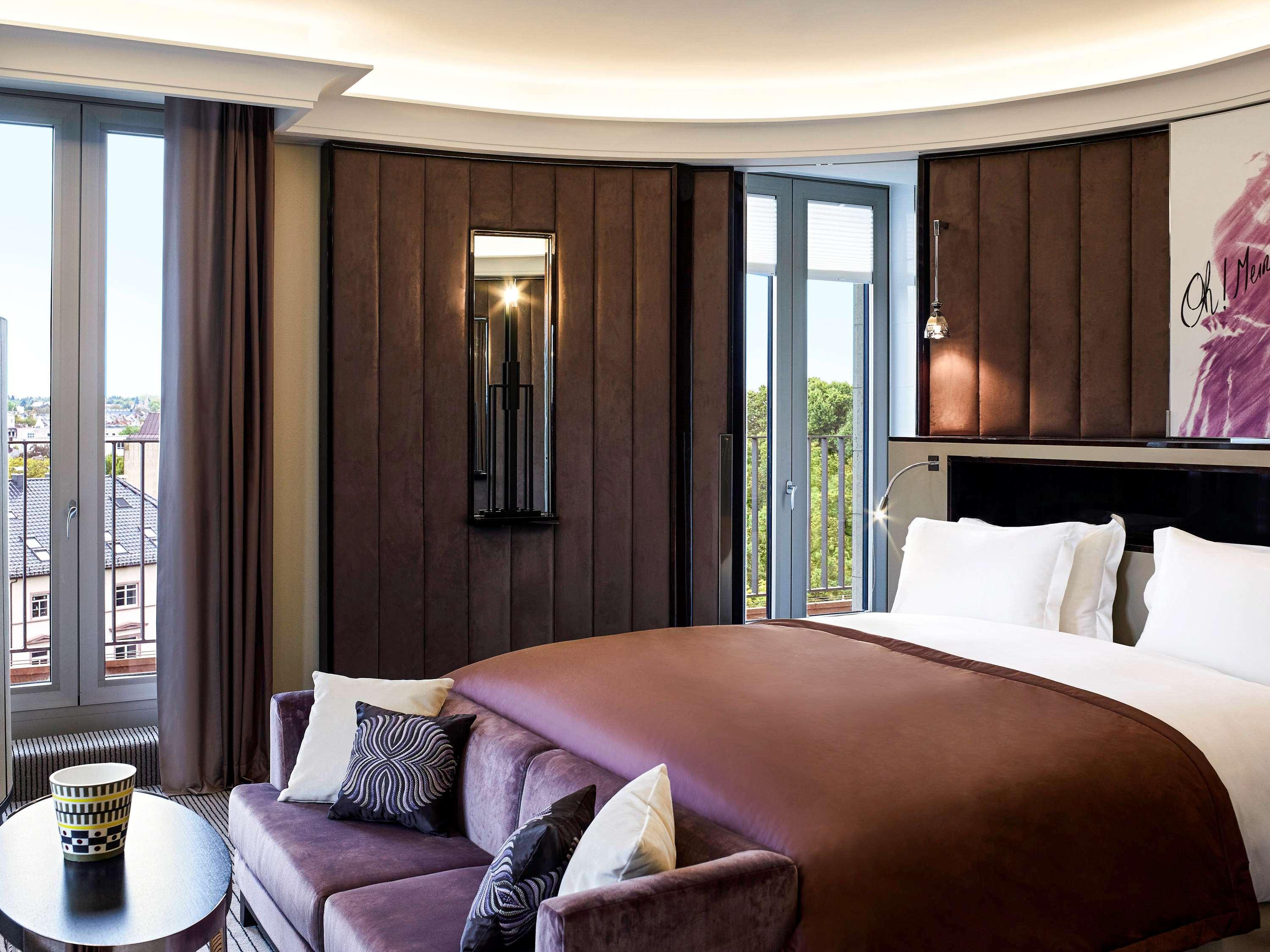 Double Superior Queen Bed