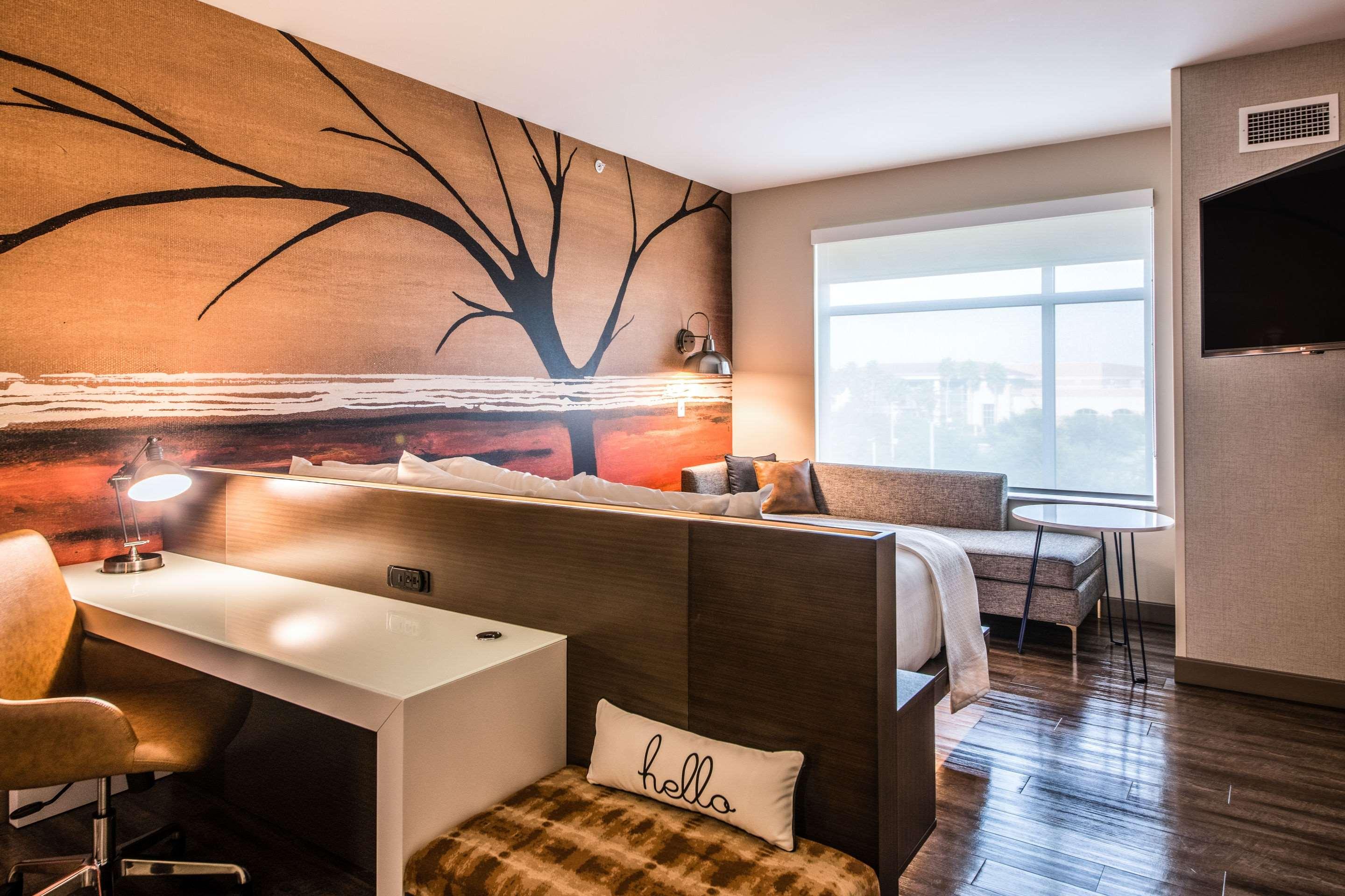 Double King Bed Non Smoking