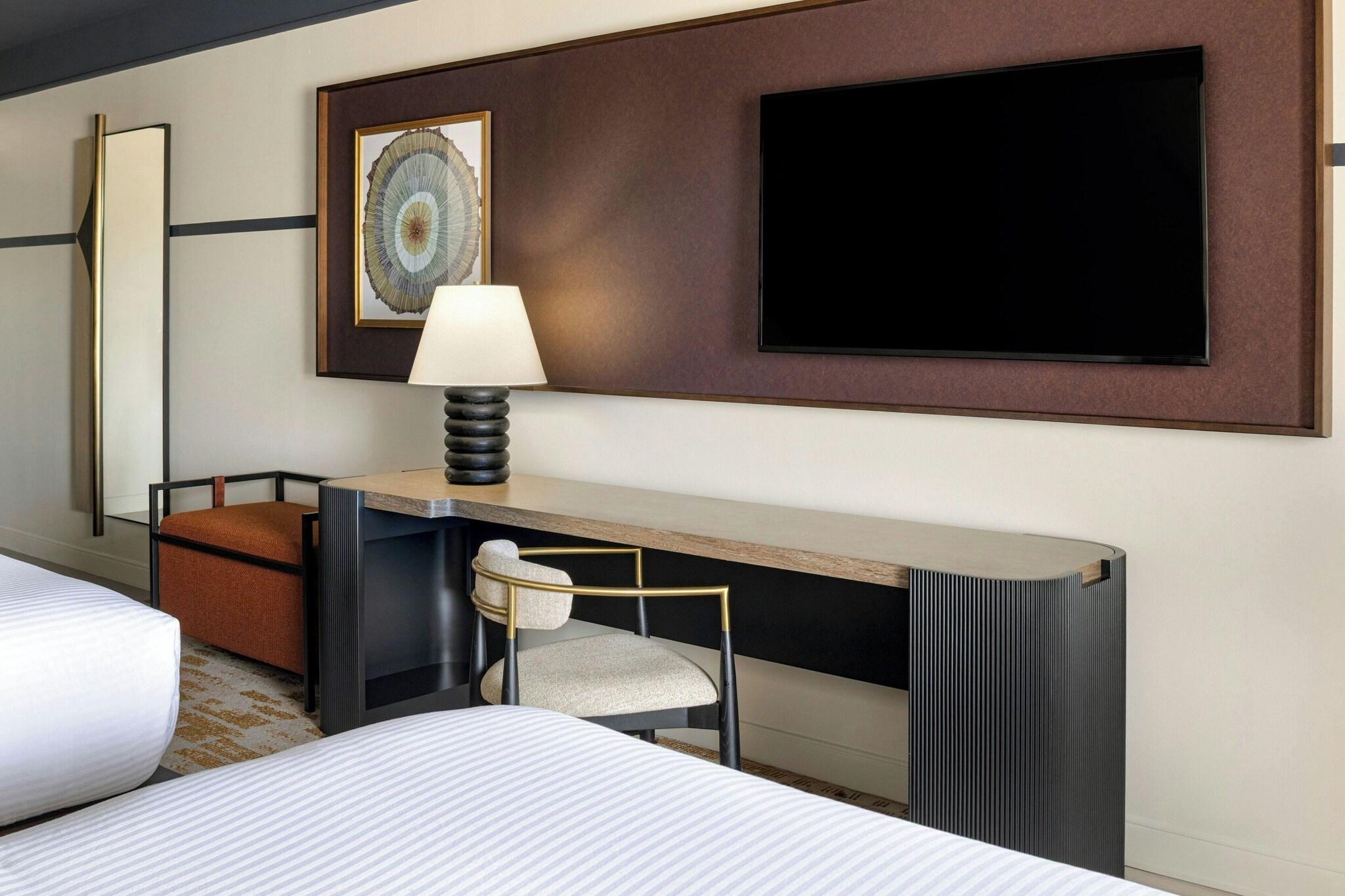 Quadruple Accessible-two Queen Beds