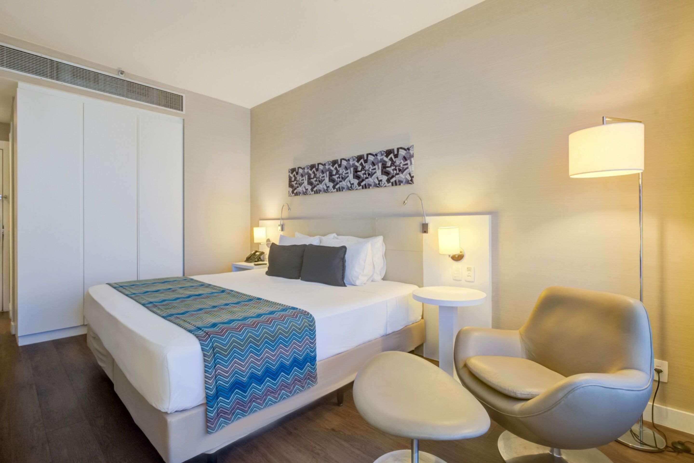 Suite Queen Bed Non Smoking