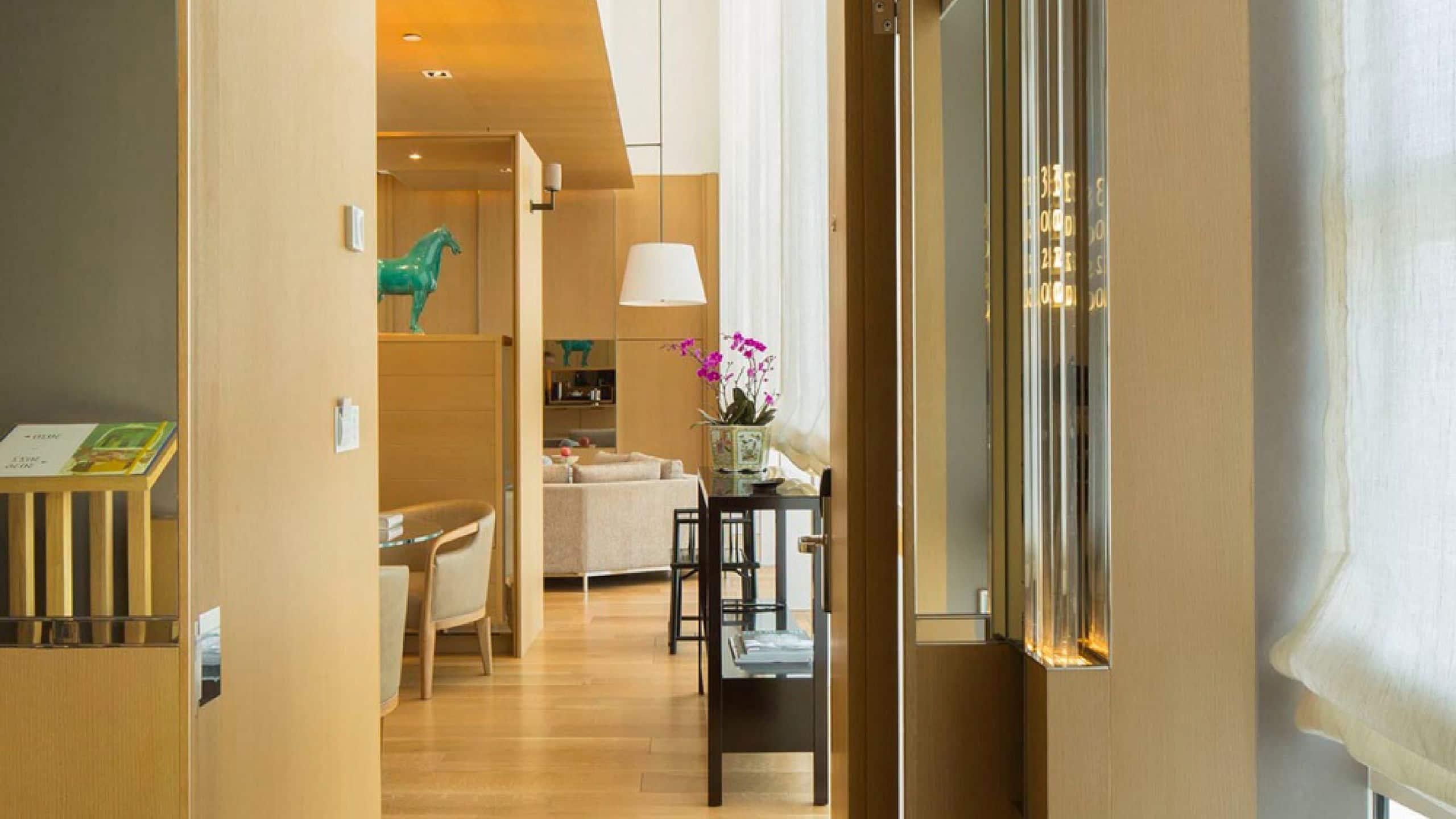 Double Deluxe King Bed