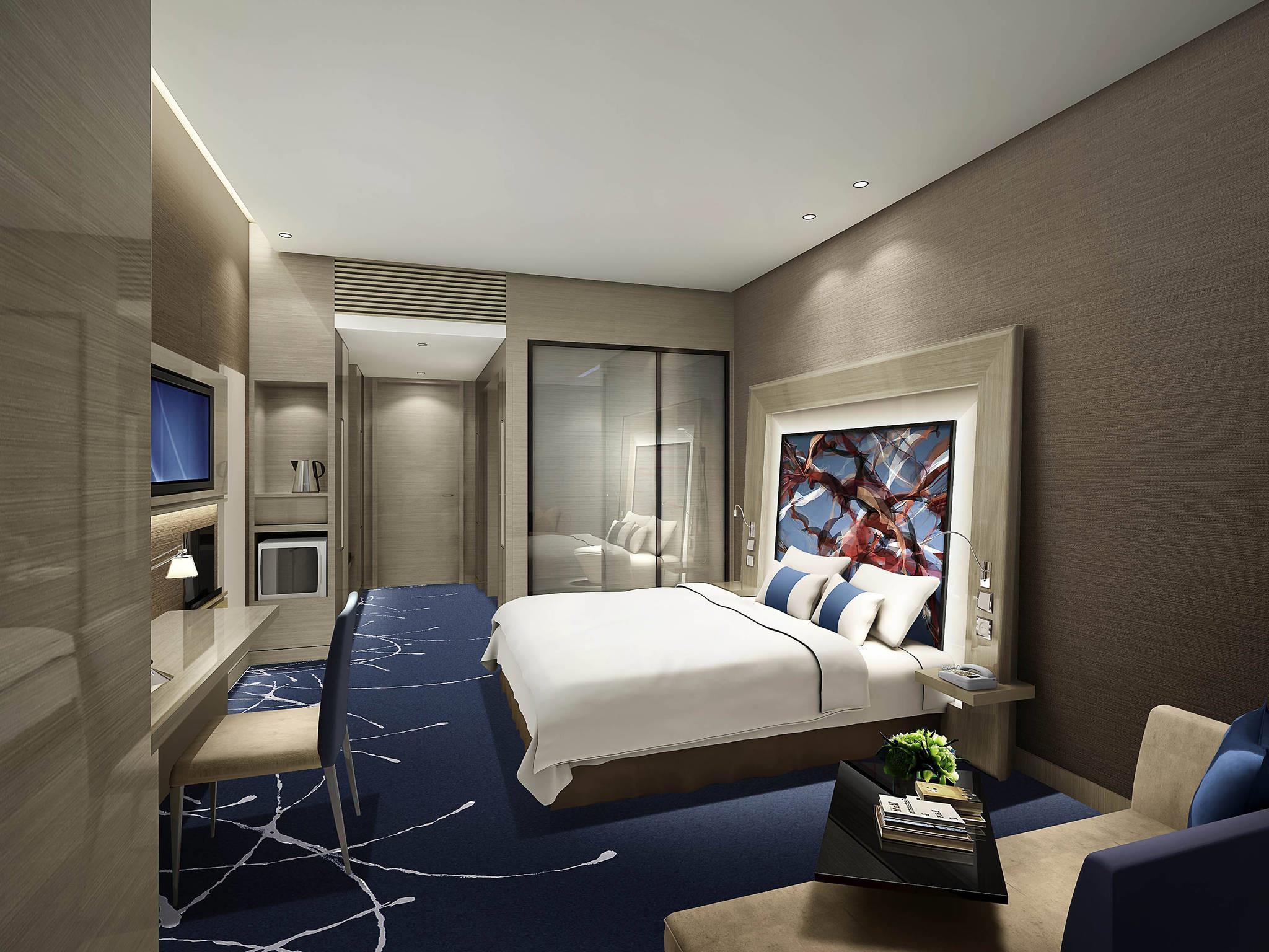 Double Superior King Bed