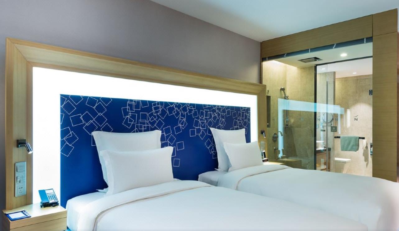 Double Superior King Bed