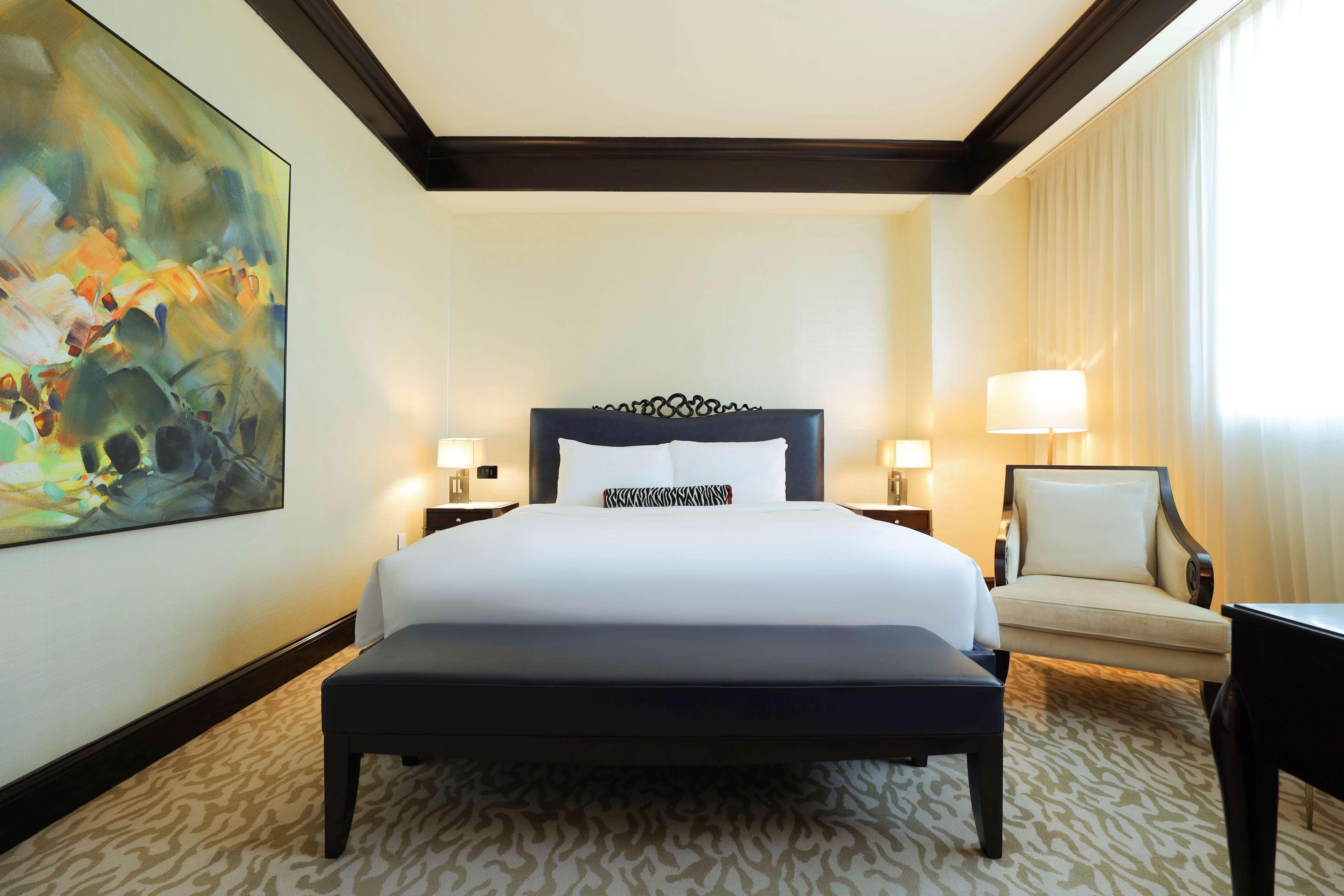 Room Executive King Bed