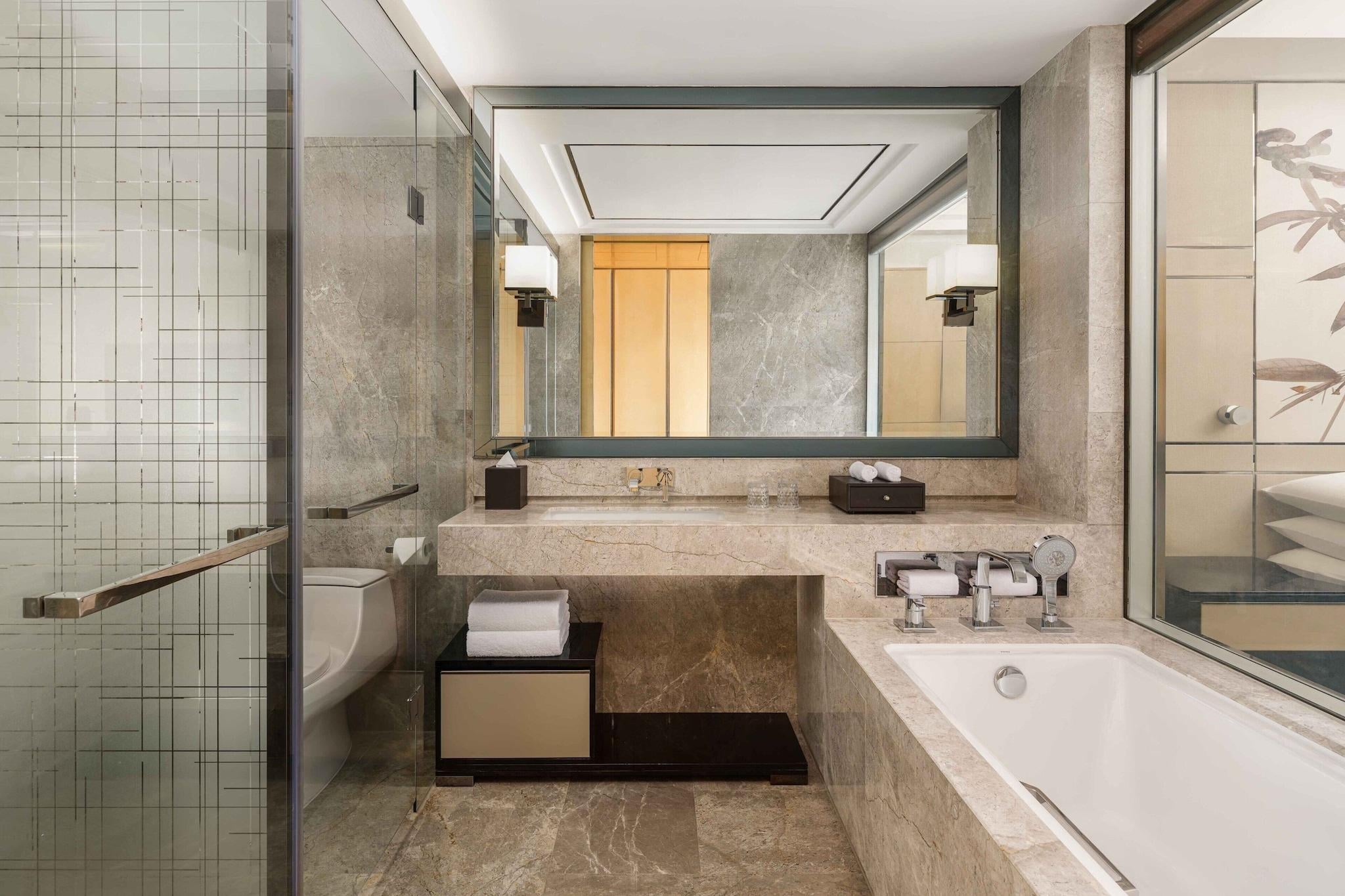 Double Executive King Bed