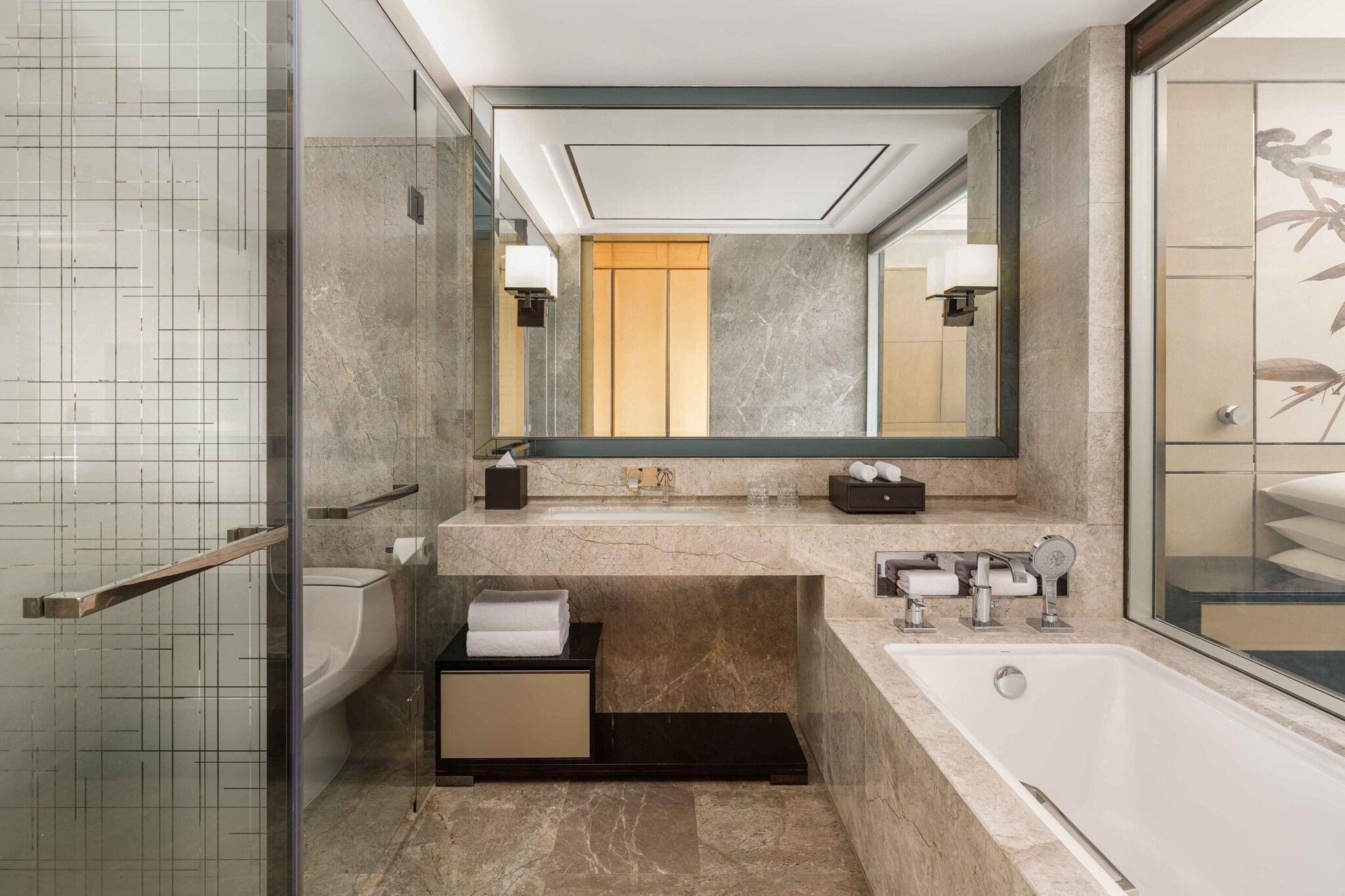 Double Executive King Bed