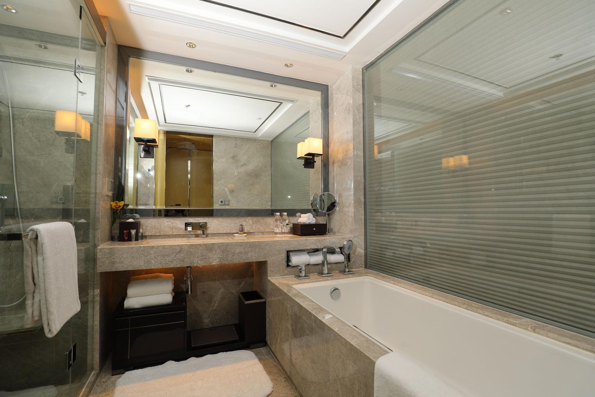 Quadruple Deluxe Two Double Beds