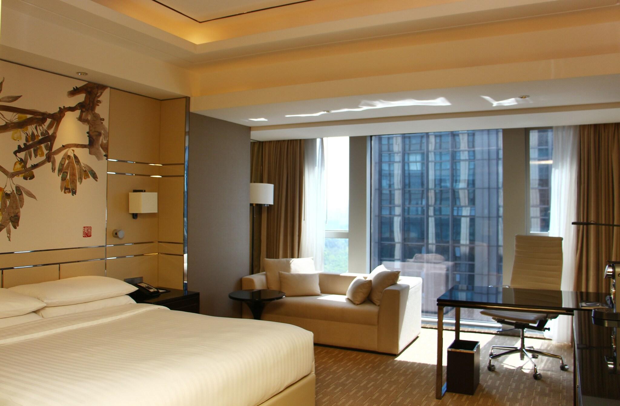 Double Executive King Bed