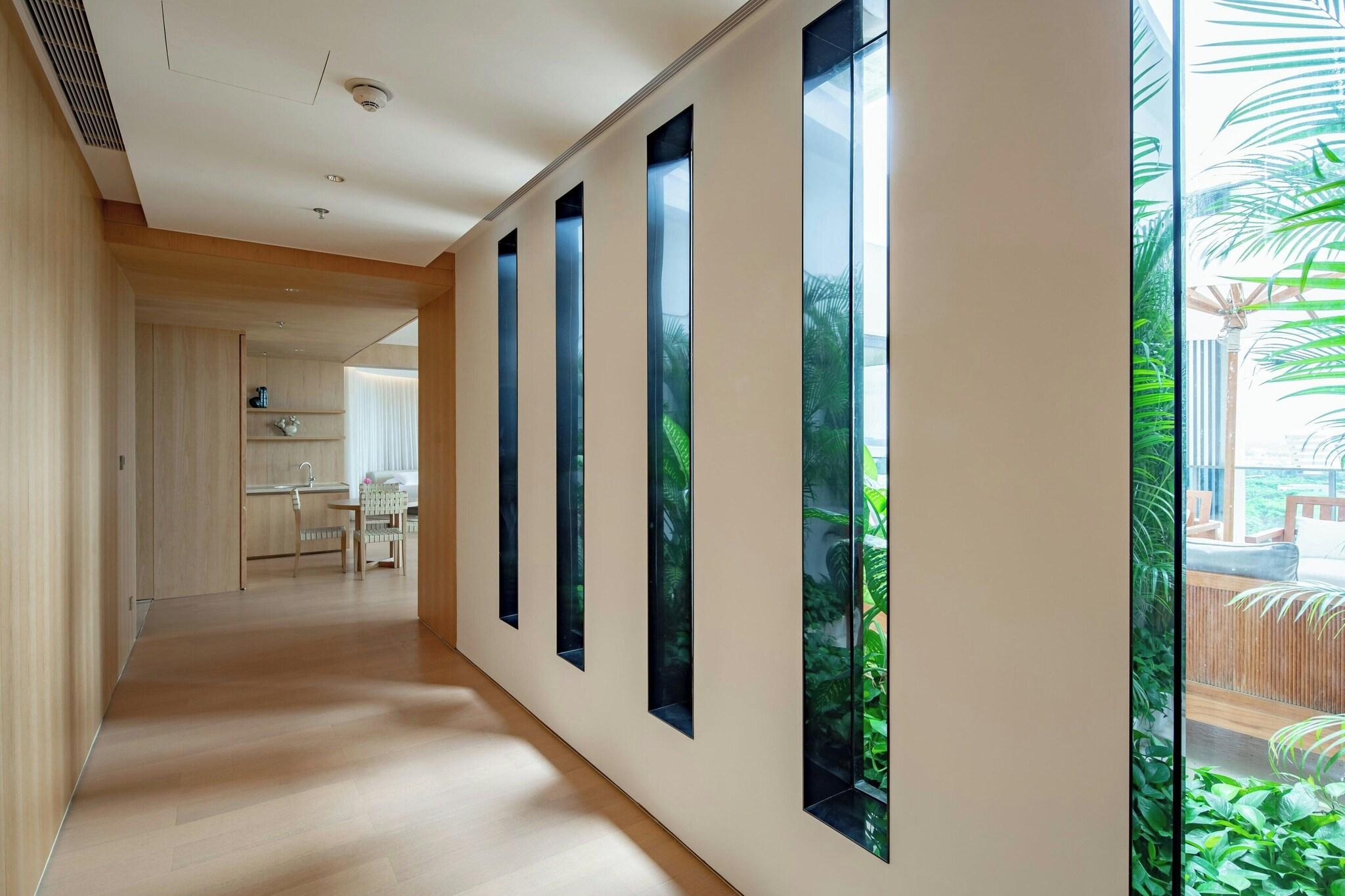 Suite Queen Bed Two Bedrooms