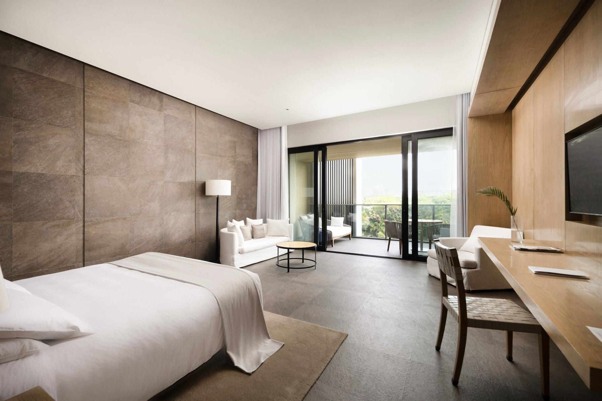 Double Ocean View King Bed