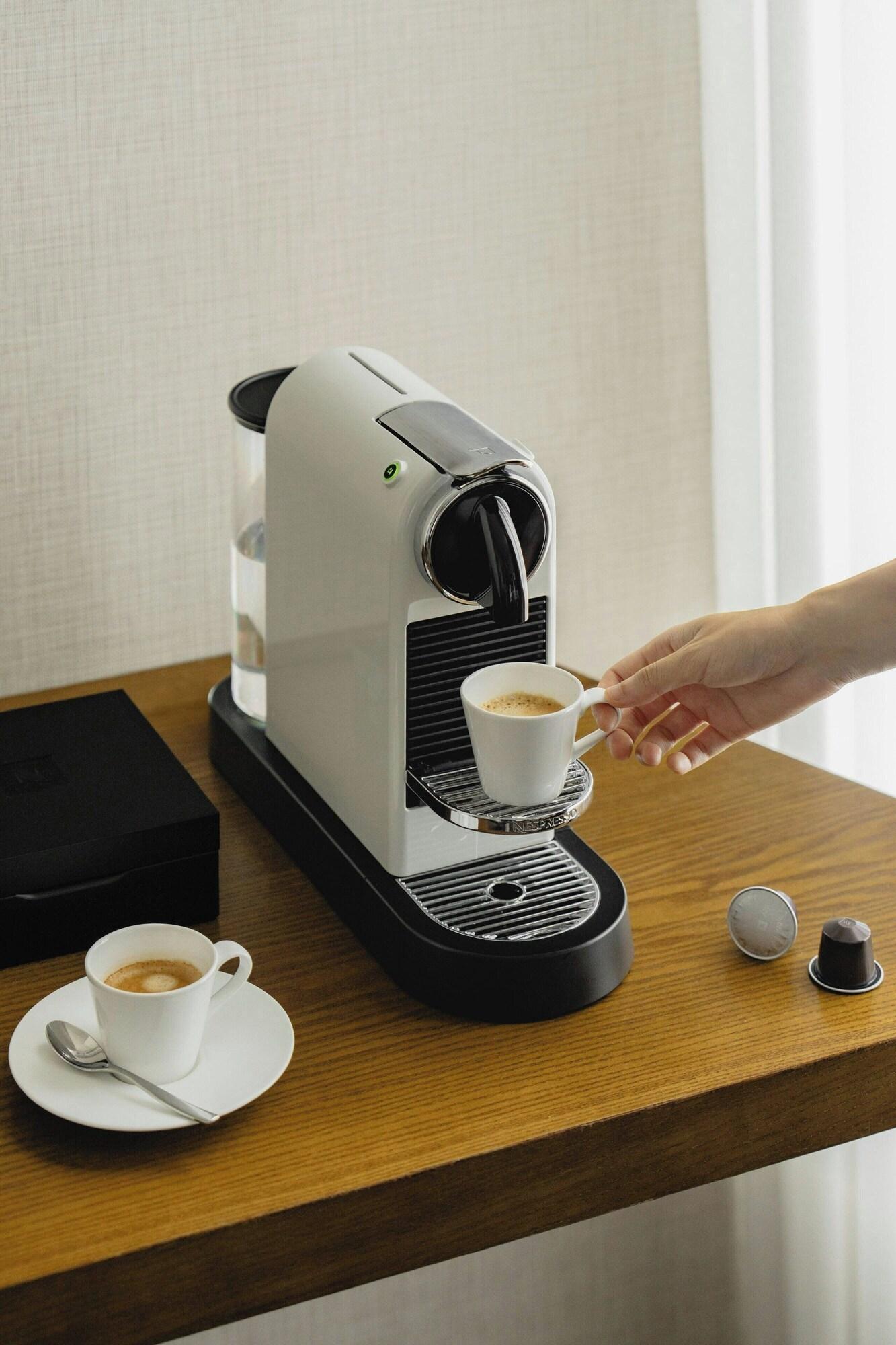 Junior Suite King Bed Non Smoking