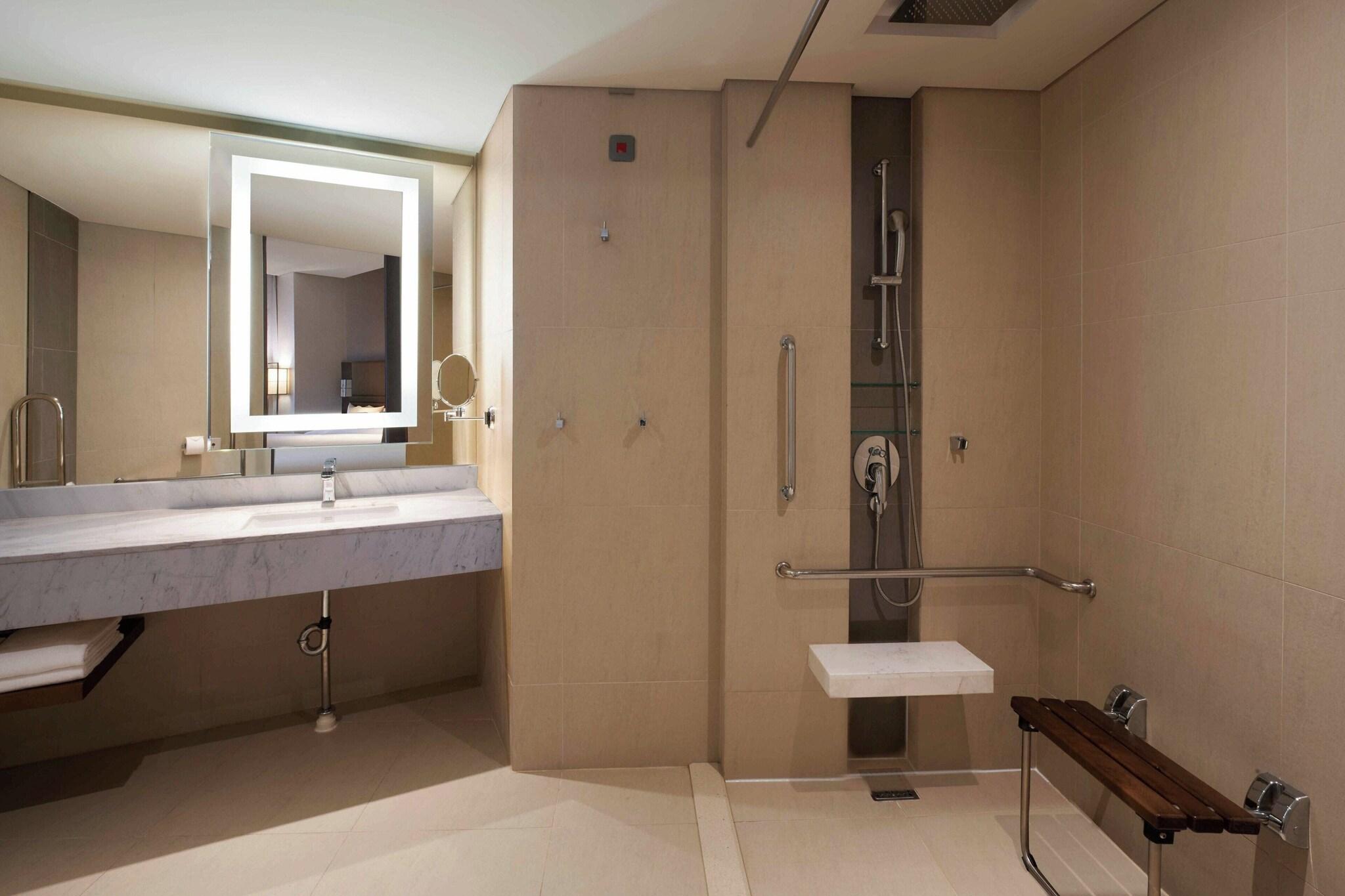 Double Premier King Bed