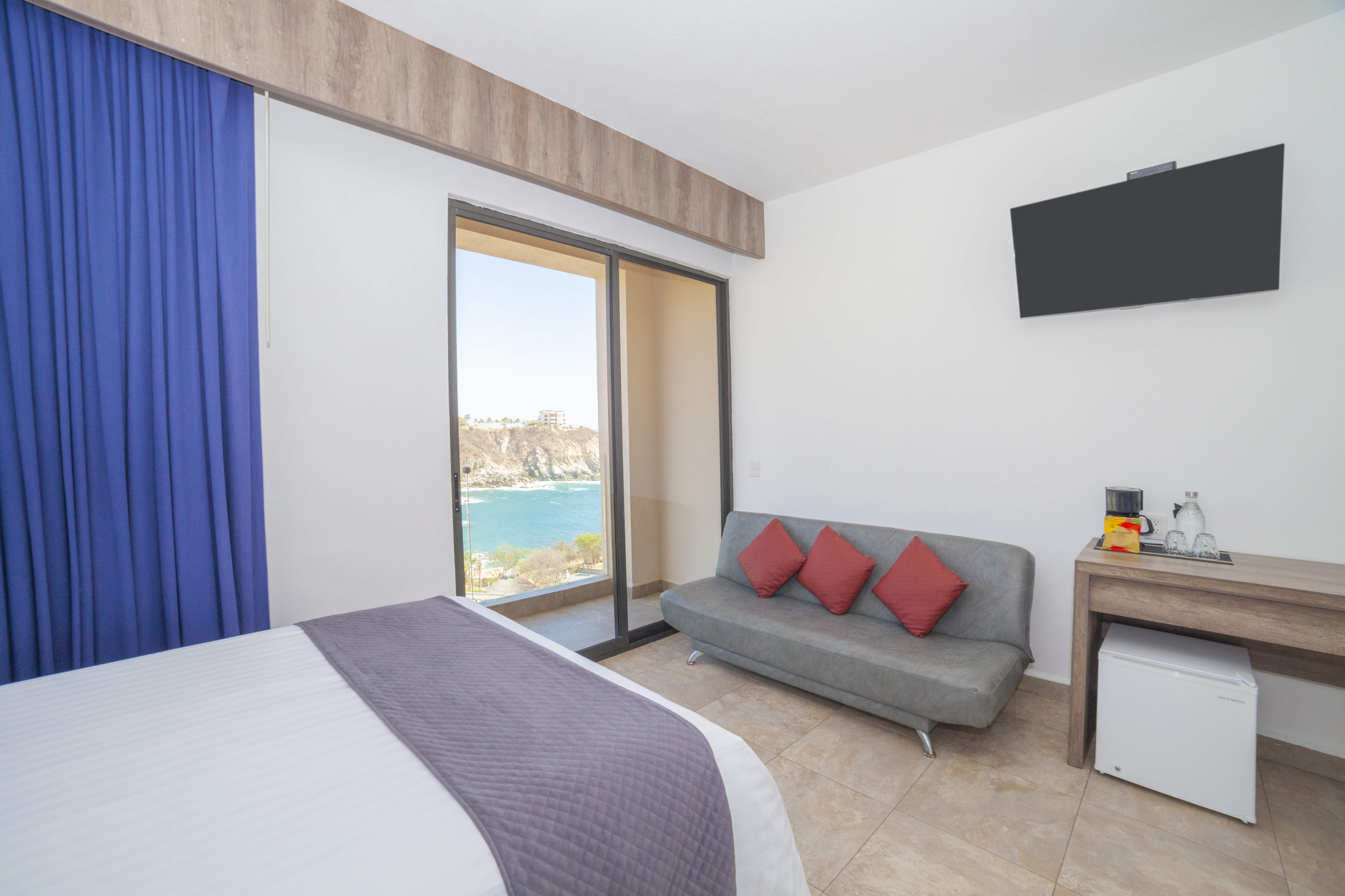 Room Deluxe Partial Ocean View