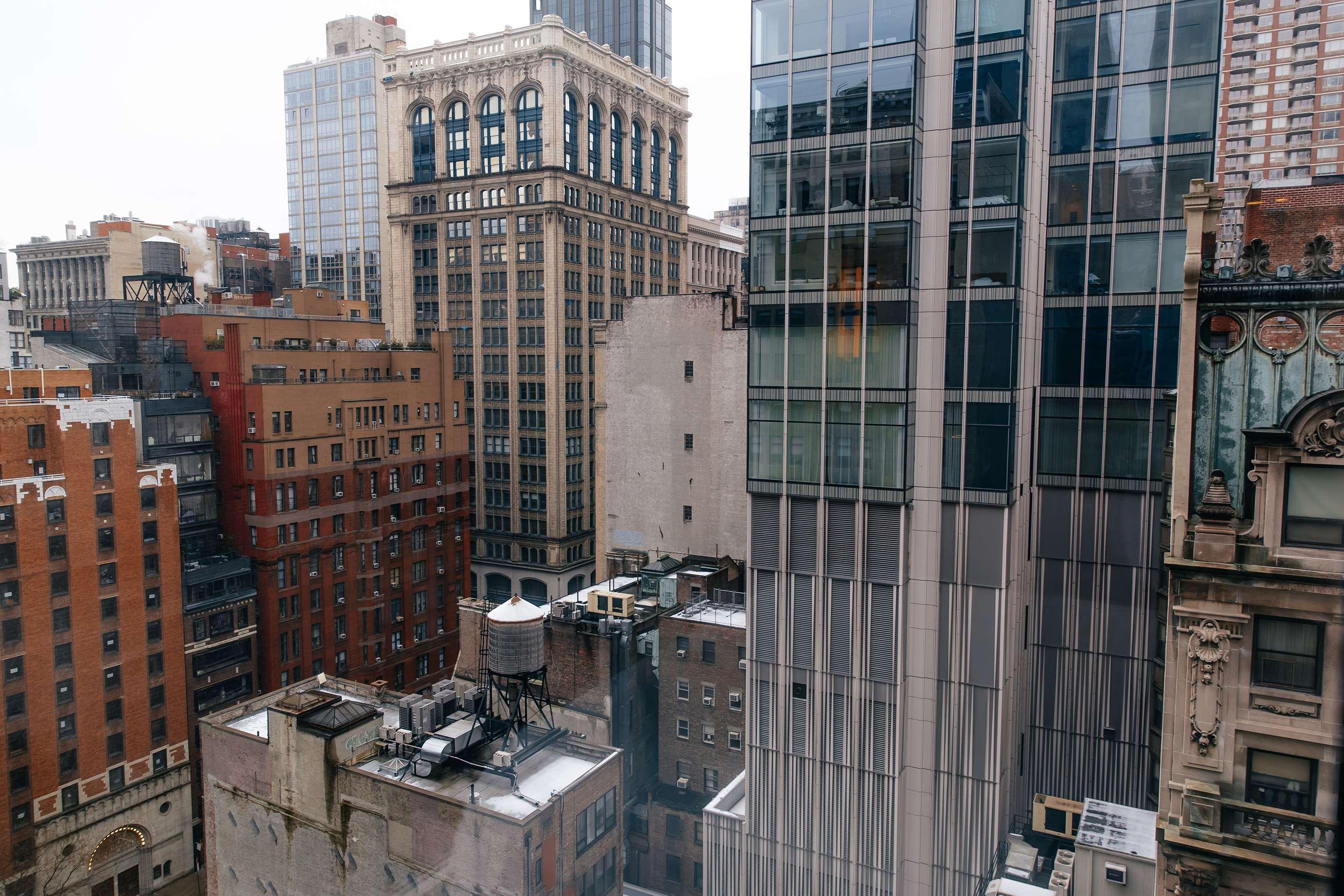 Double Queen Size Bed